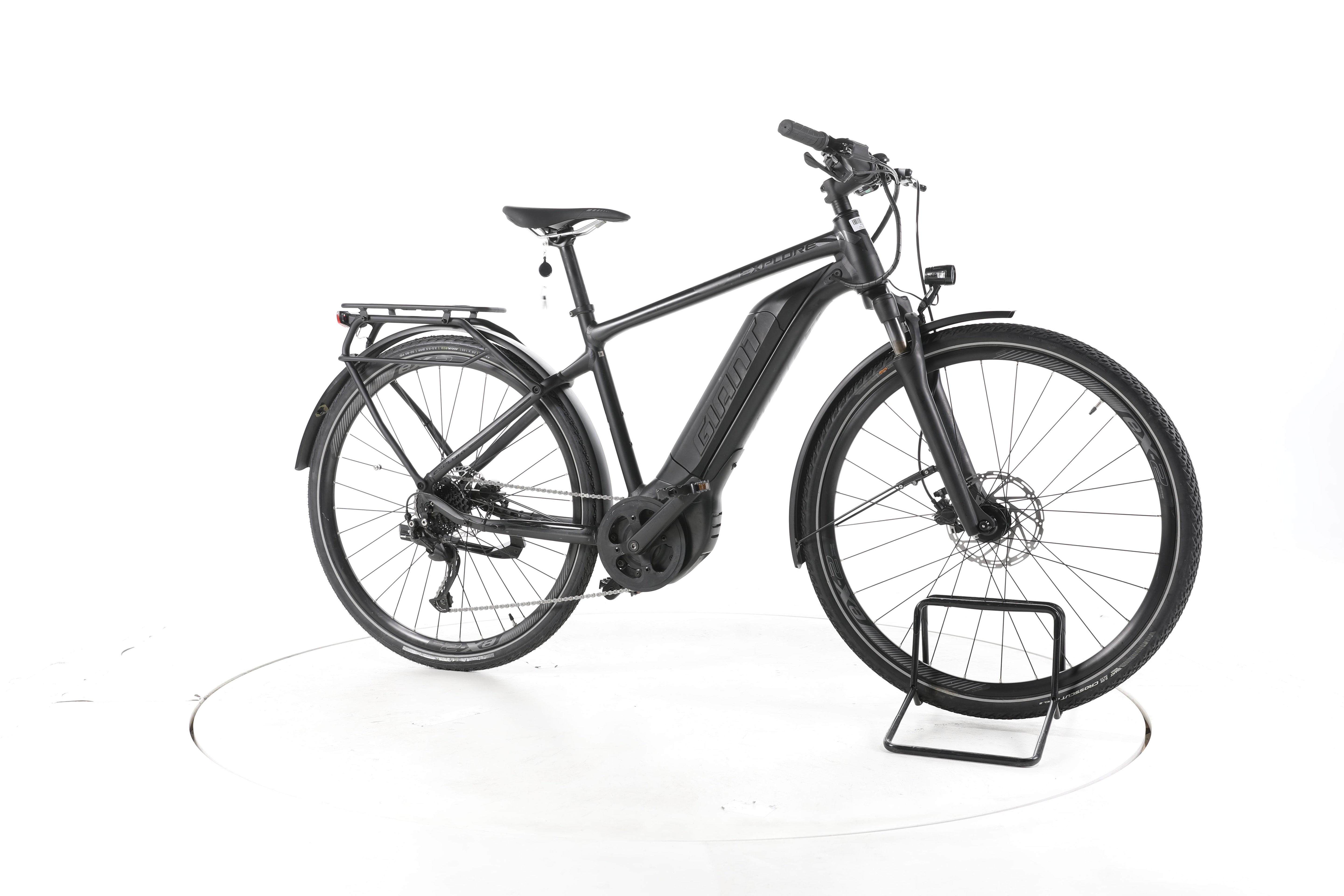 Giant Explore E+3 Trekking E-Bike - Image 2