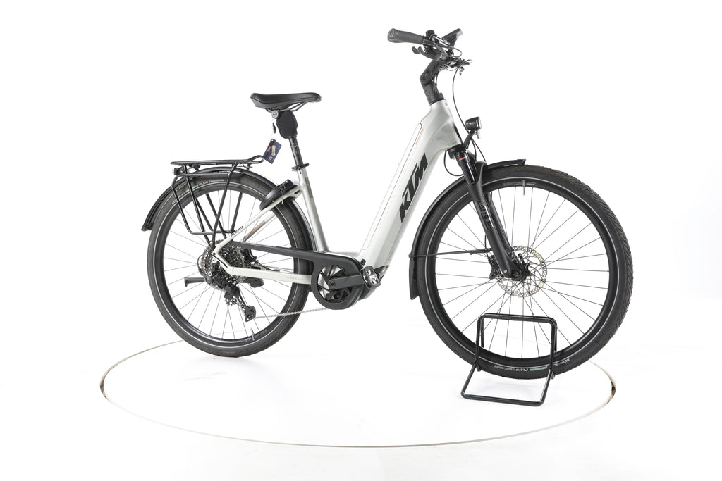 KTM Magic Pro Trekking E-Bike Tiefeinsteiger 2025 - Image 2