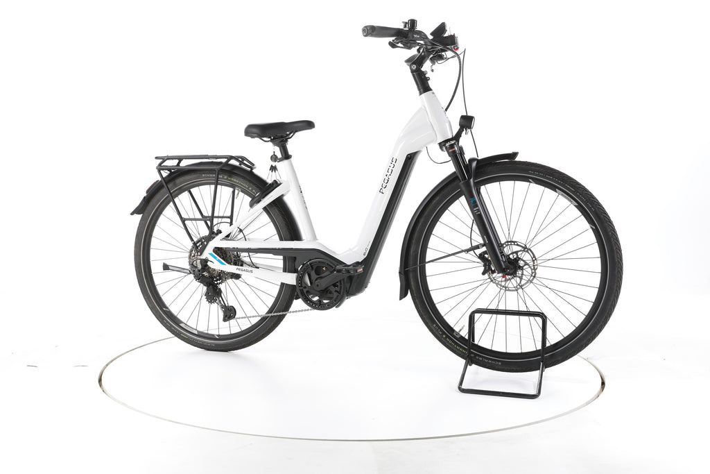 Pegasus Premio EVO 11 "40 Years" Trekking E-Bike Tiefeinsteiger - Image 2