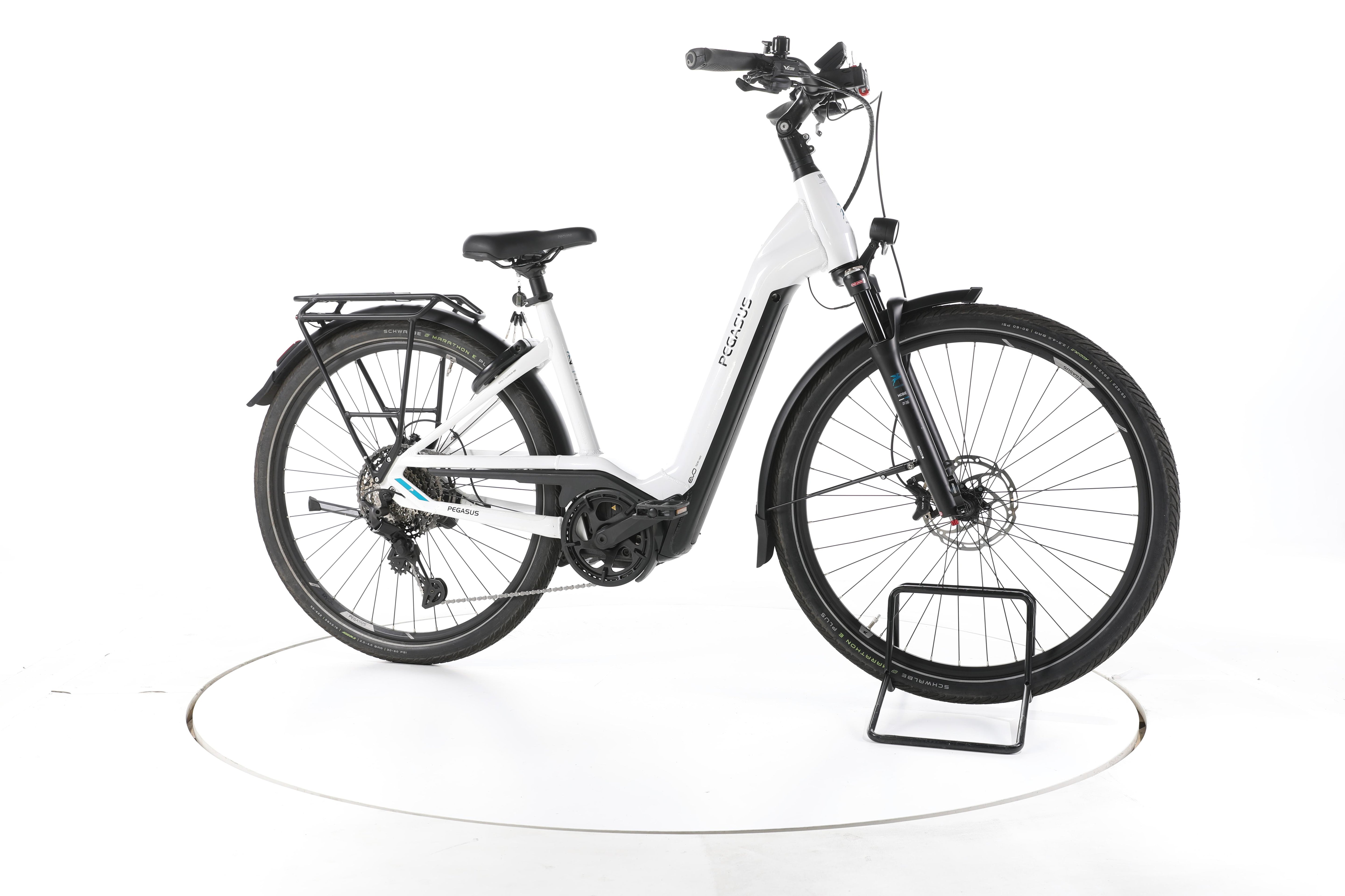 Pegasus Premio EVO 11 "40 Years" Trekking E-Bike Tiefeinsteiger - Image 2