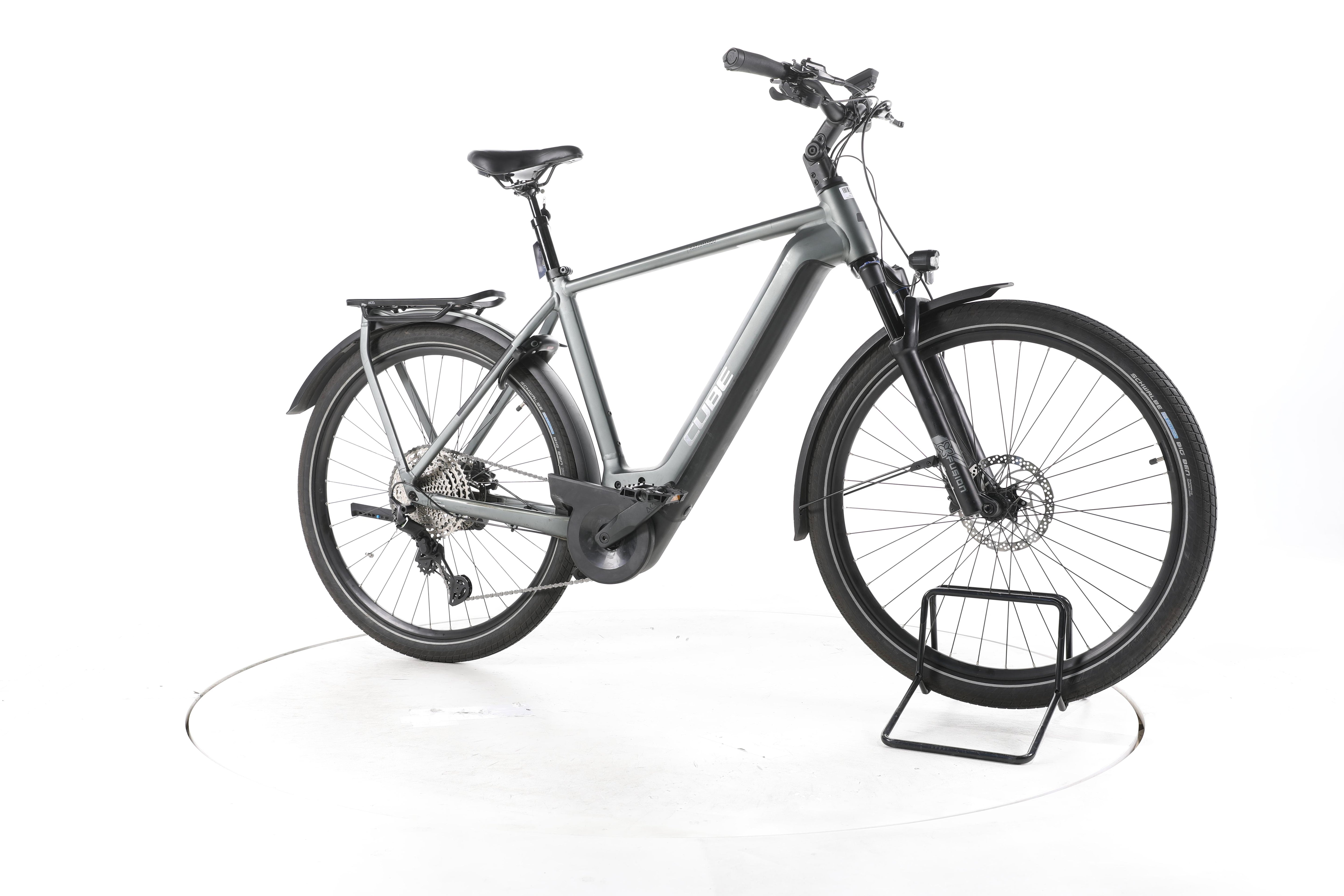 Cube Kathmandu Hybrid Pro Trekking E-Bike - Image 2