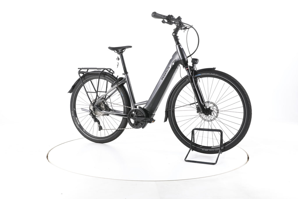 Pegasus Premio Evo 10 Lite Trekking E-Bike Tiefeinsteiger - Image 2