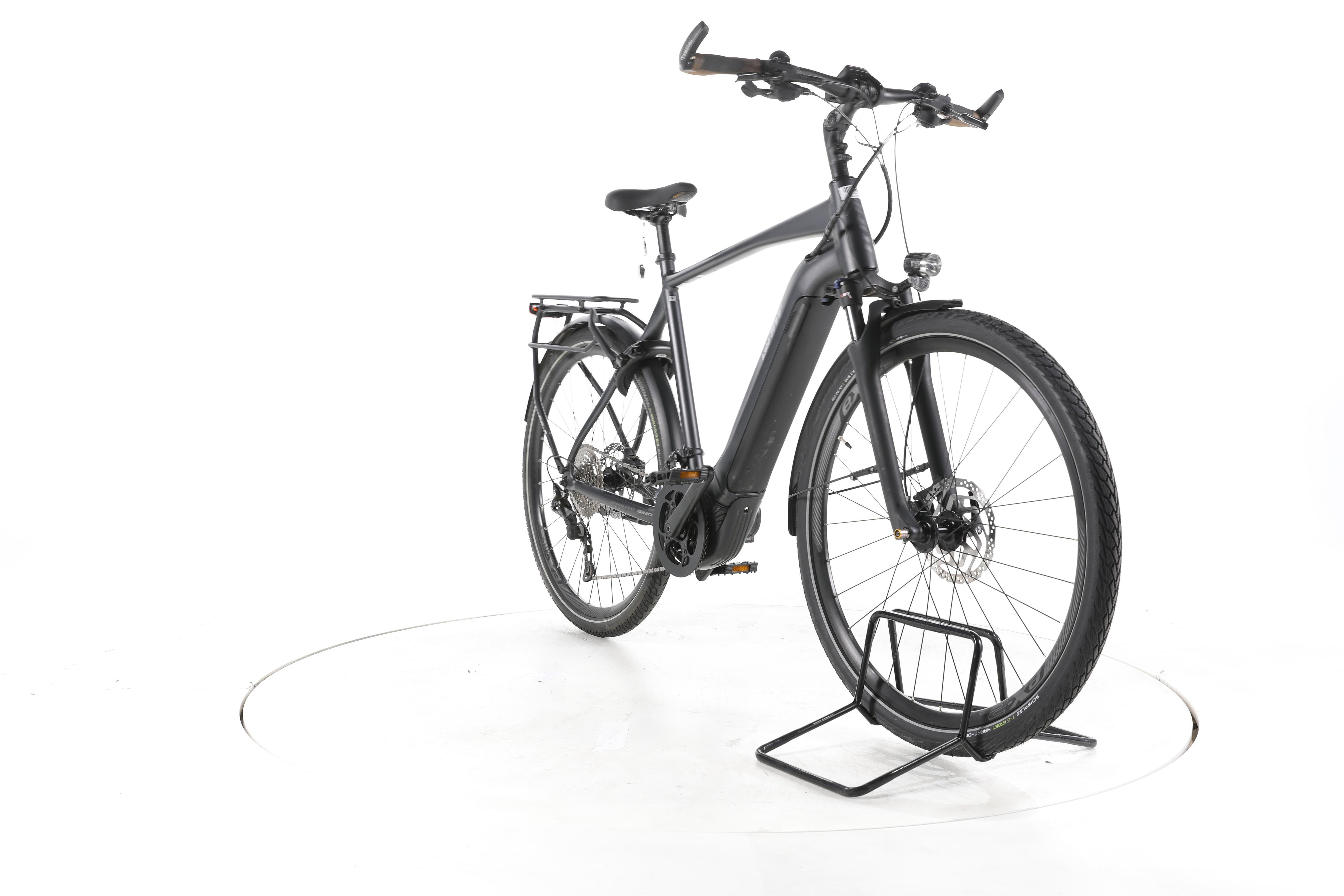 Giant Explore E+ 1 Trekking E-Bike - Image 3