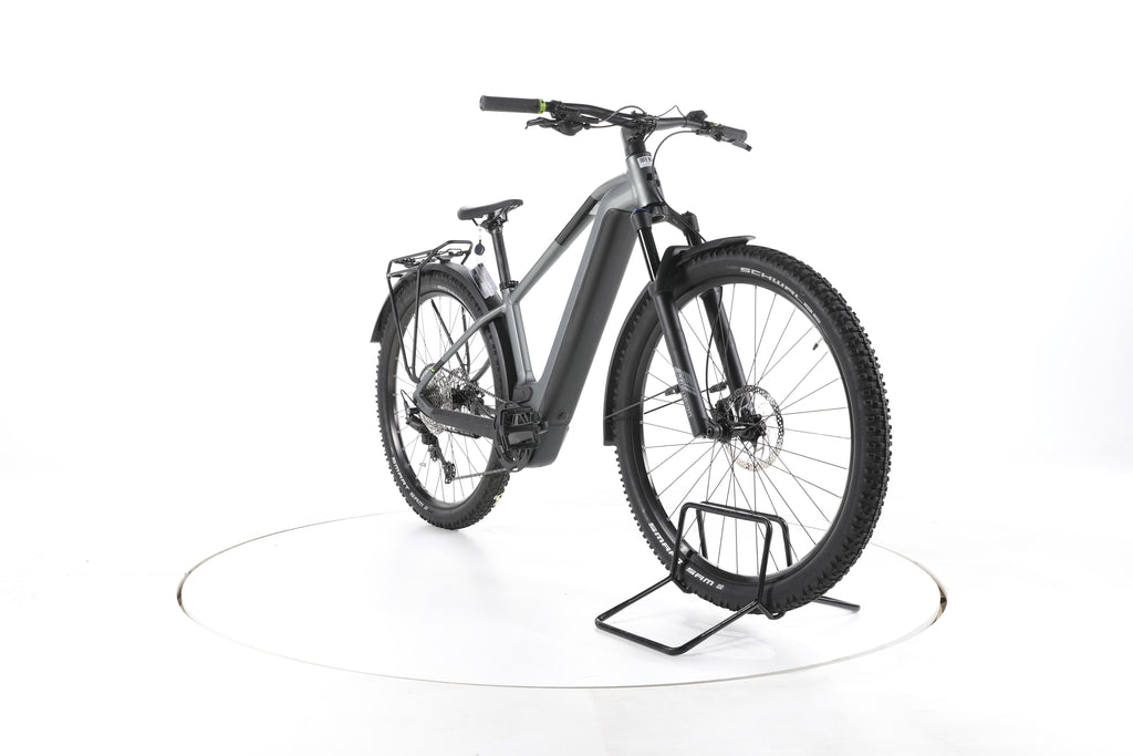 Cube Reaction Hybrid Pro Trekking E-Bike - Image 3
