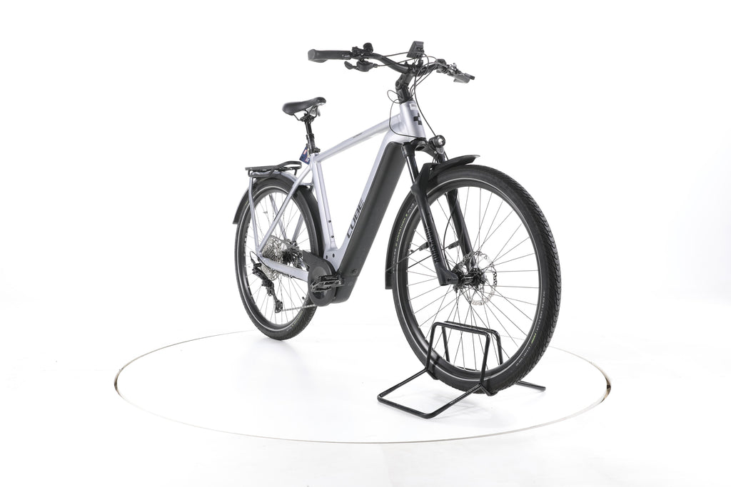 Cube Kathmandu Hybrid SLX Trekking E-Bike - Image 3