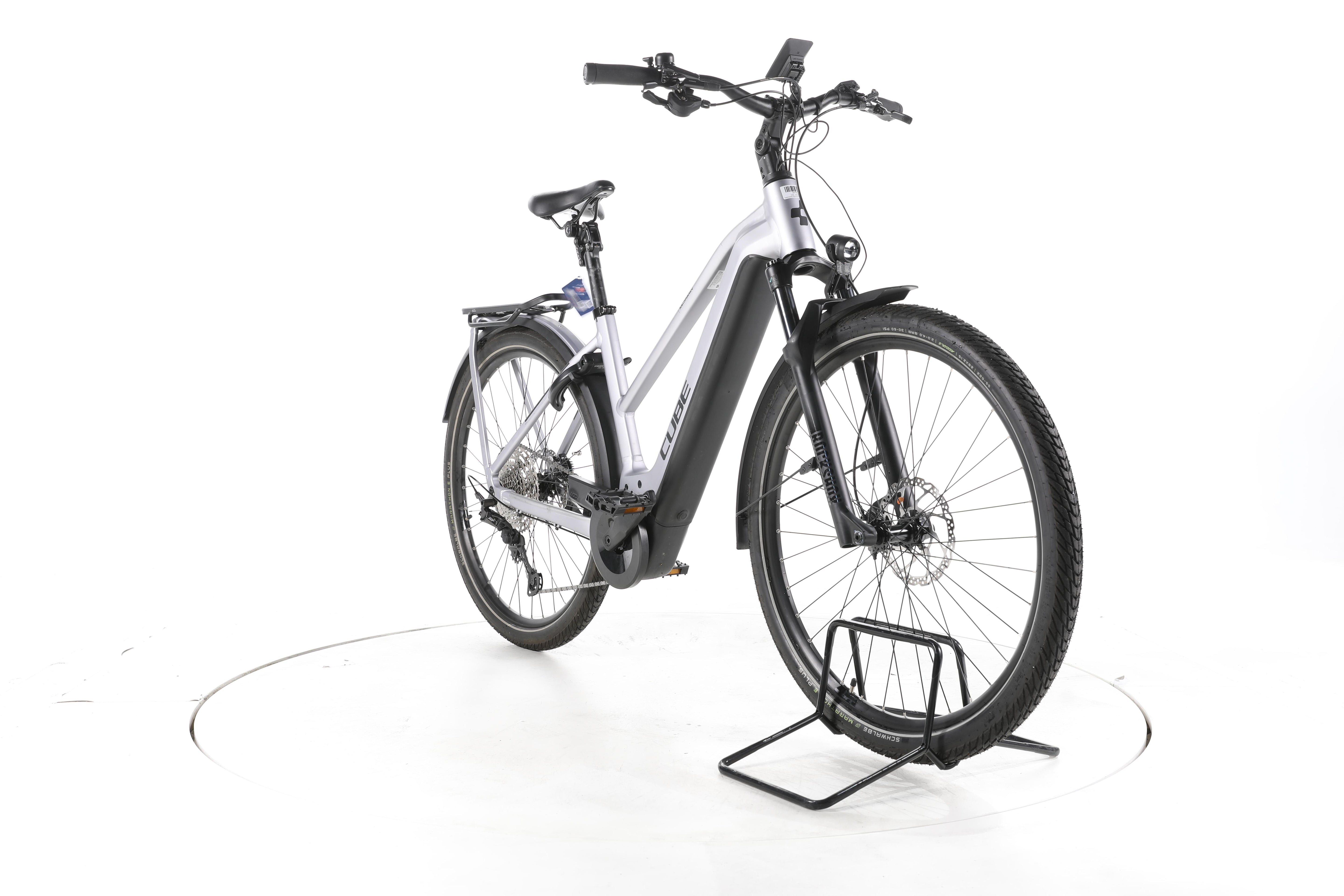 Cube Kathmandu Hybrid SLX Trekking E-Bike - Image 3