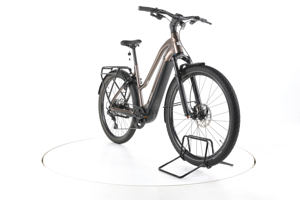 Giant Explore E+ Pro 1 Trekking E-Bike - Image 3