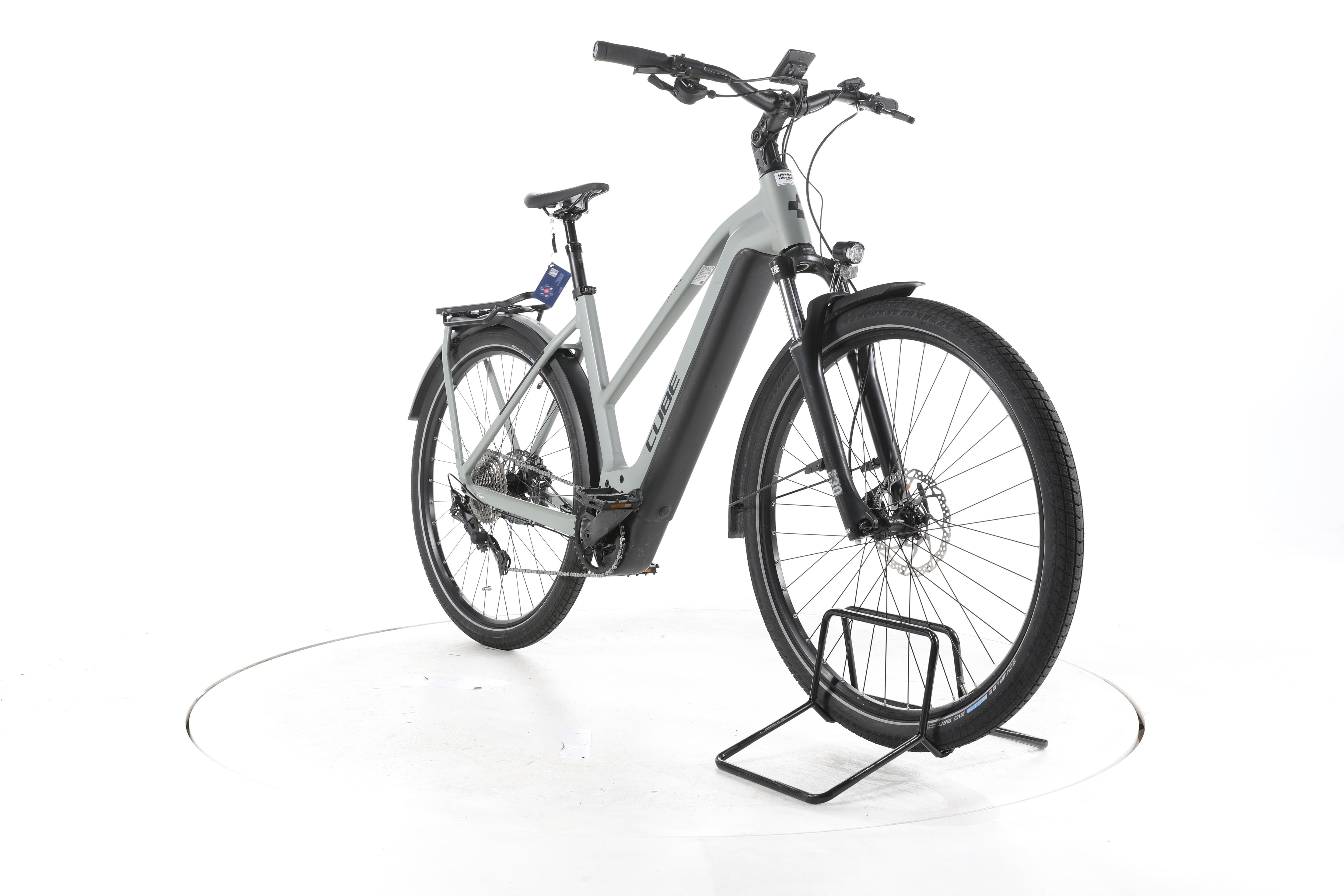 Cube Kathmandu Hybrid ONE Trekking E-Bike - Image 3