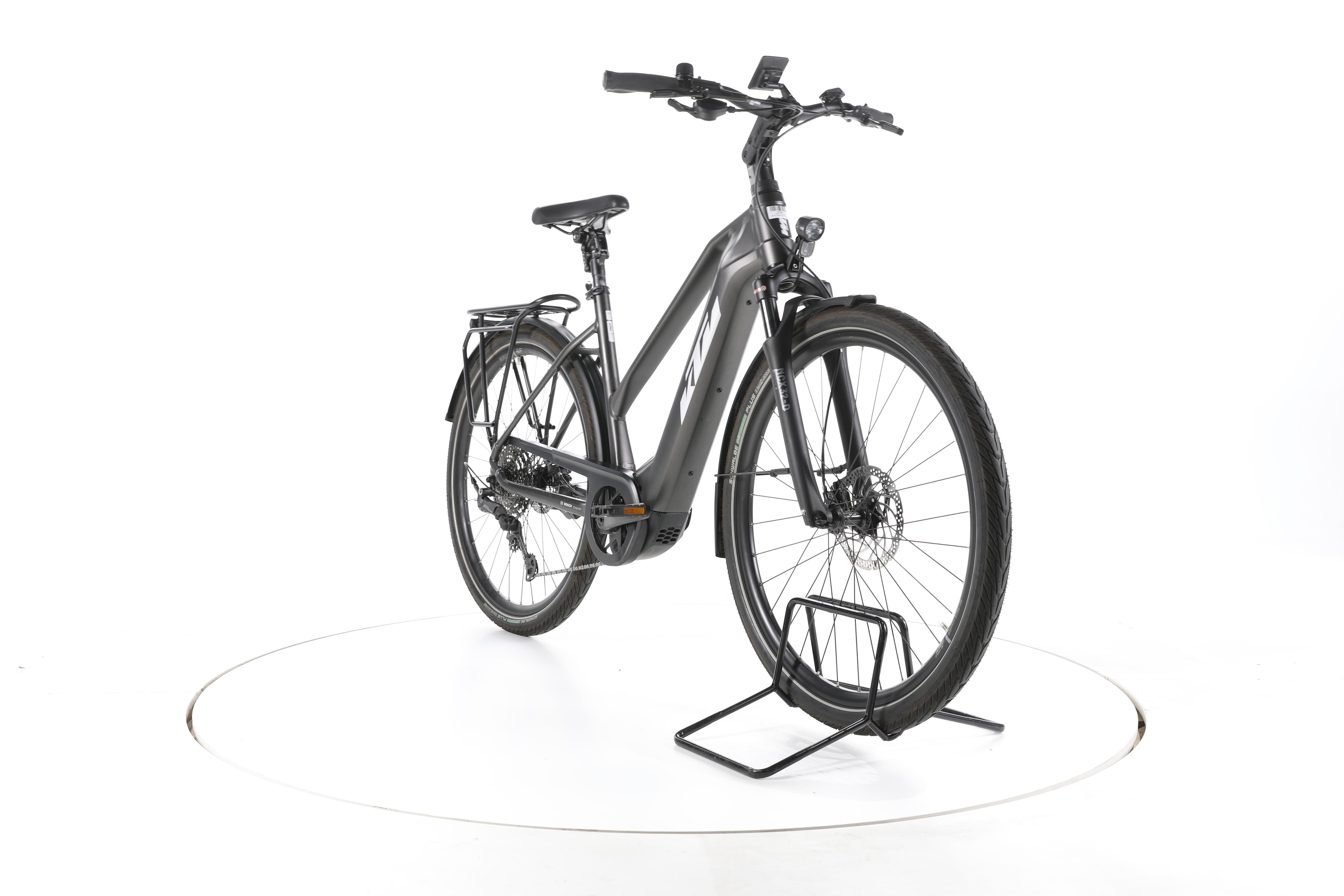 KTM Macina Limited Trekking E-Bike - Image 3