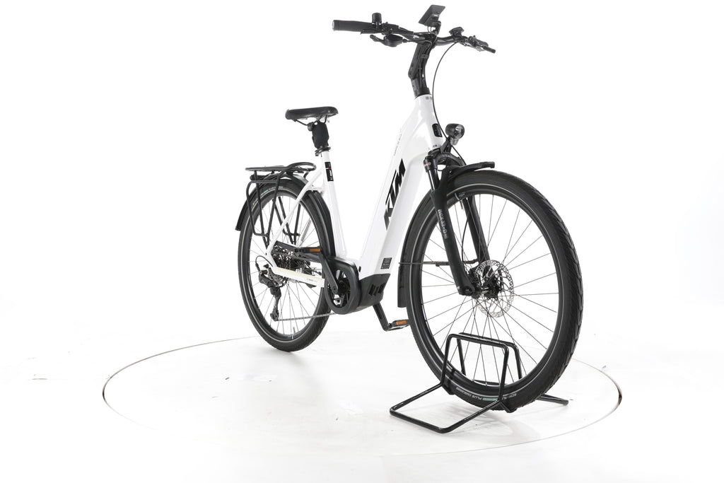 KTM Cento 10 Plus Trekking E-Bike Tiefeinsteiger 2024 - Image 3