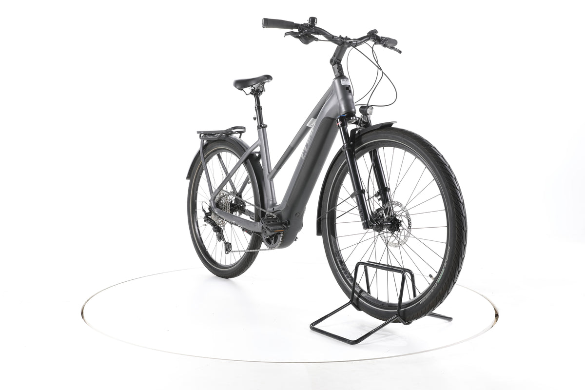 Cube Touring Hybrid EXC Trekking E-Bike - Image 3
