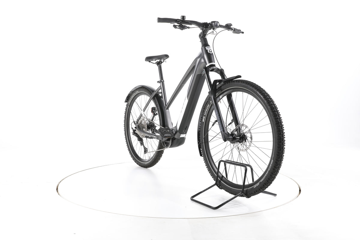 CONE Bikes eCross IN 4.0 Trekking E-Bike - Image 3