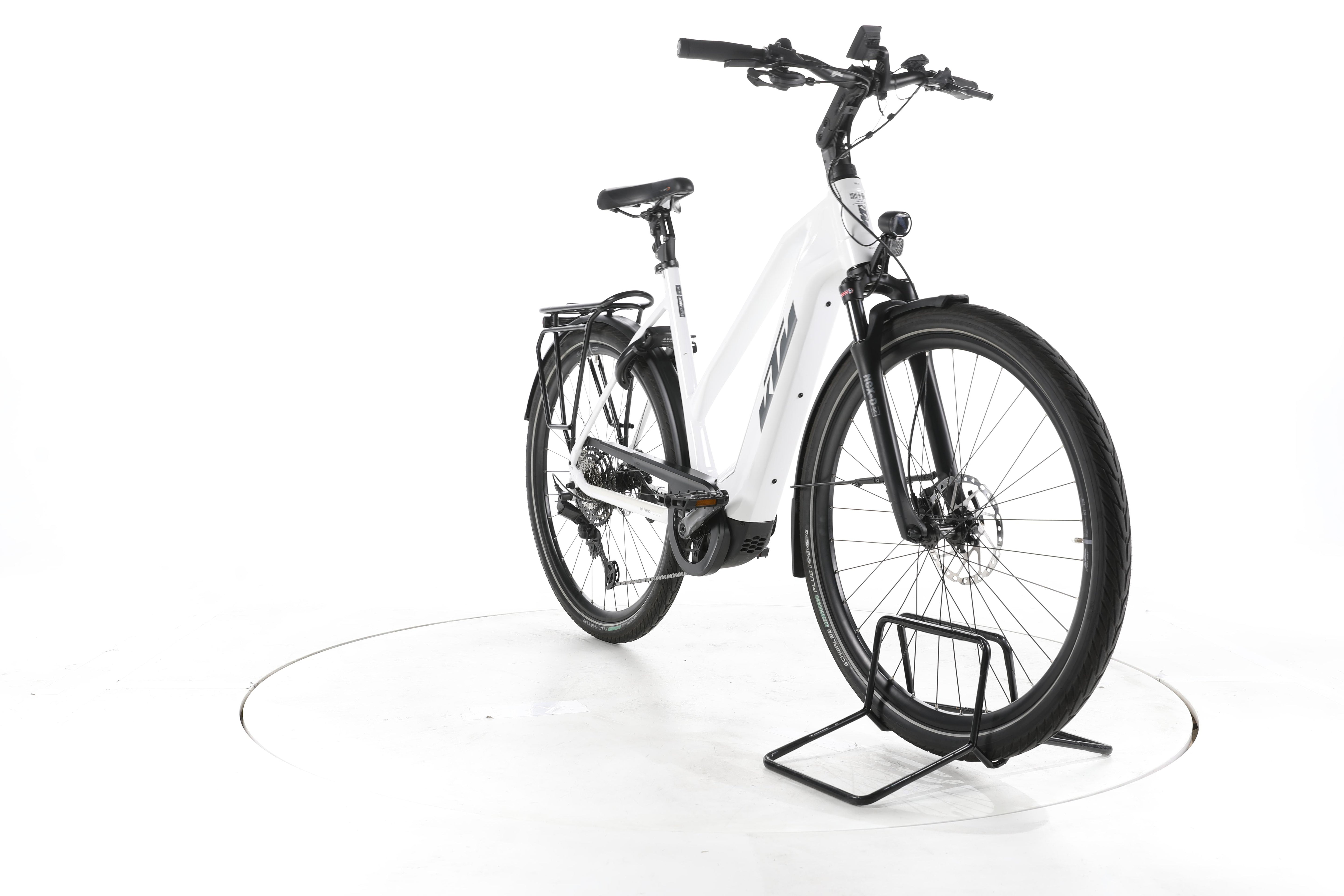 KTM Macina Style 720 Trekking E-Bike - Image 3