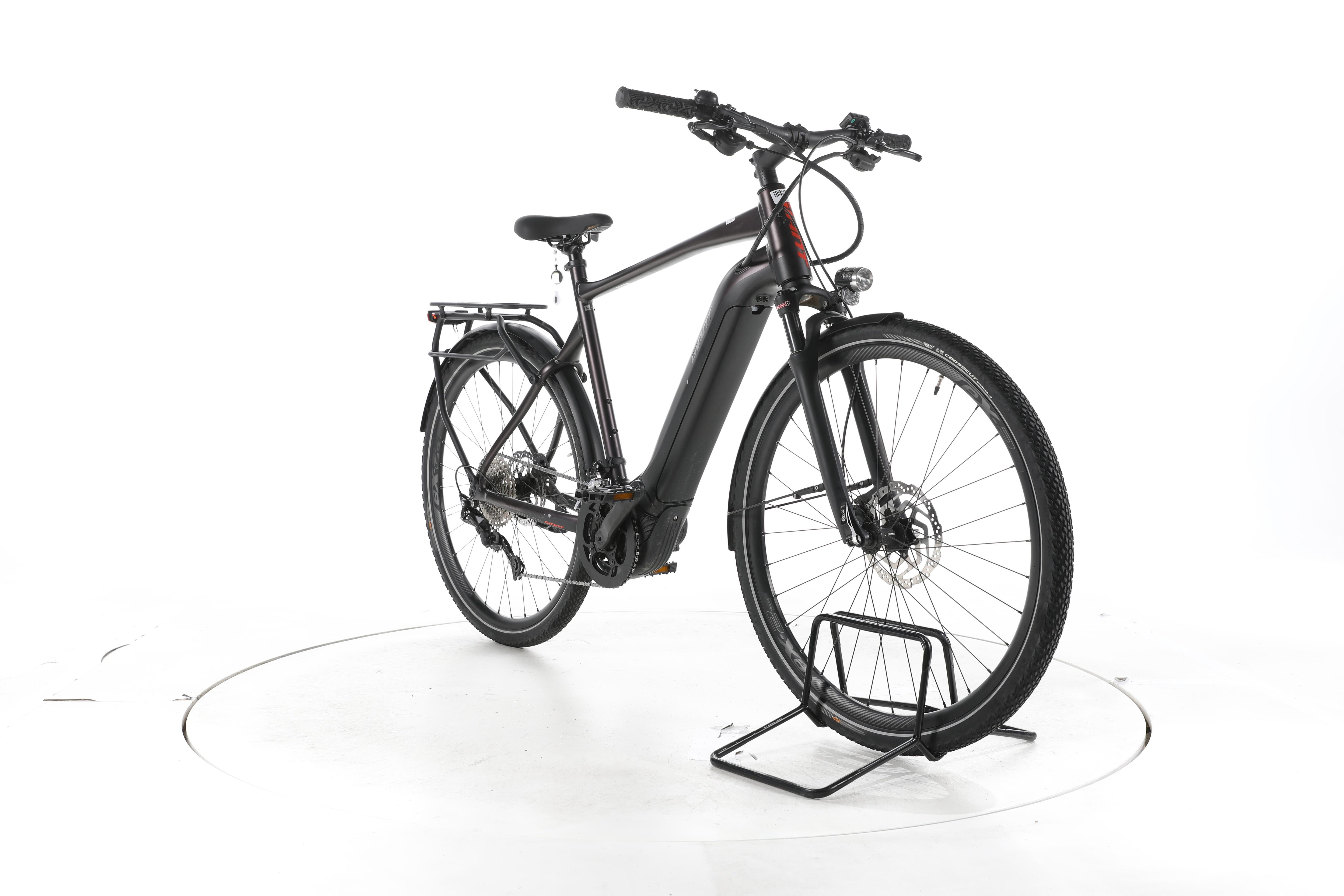 Giant Explore E+ Pro 1 Trekking E-Bike - Image 3