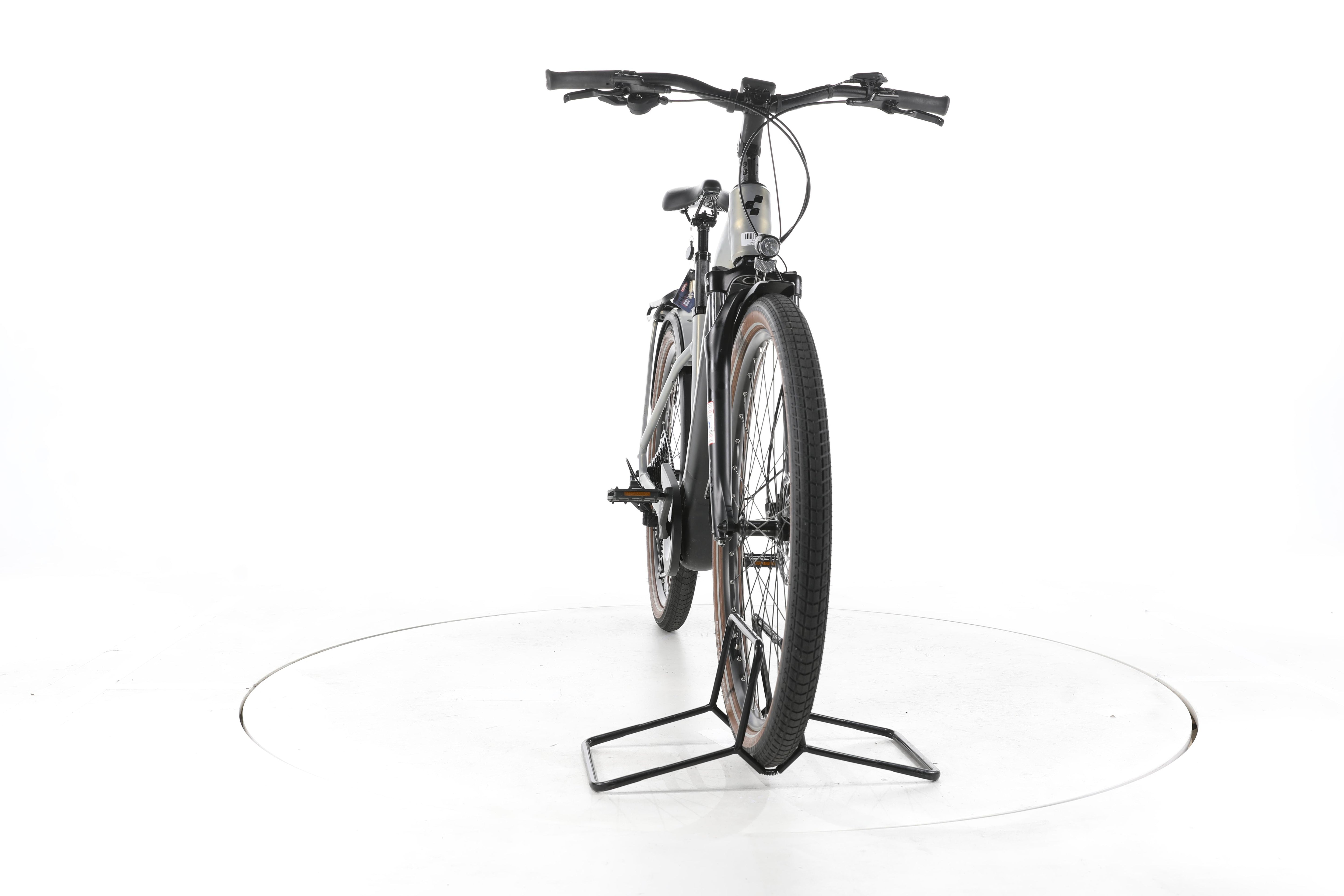Cube Touring Hybrid Pro Trekking E-Bike - Image 4