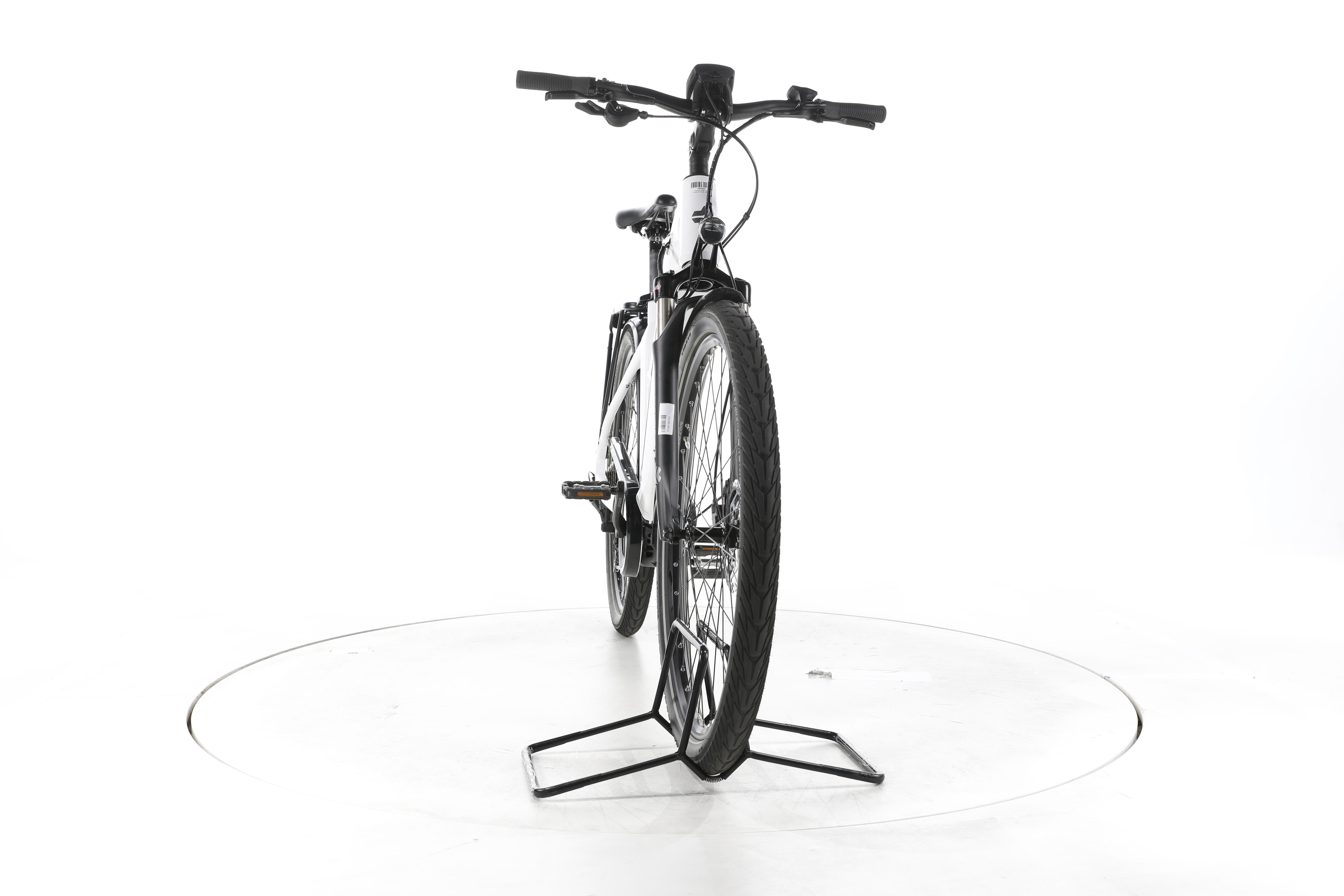 Carver Route E.510 Trekking E-Bike - Image 4