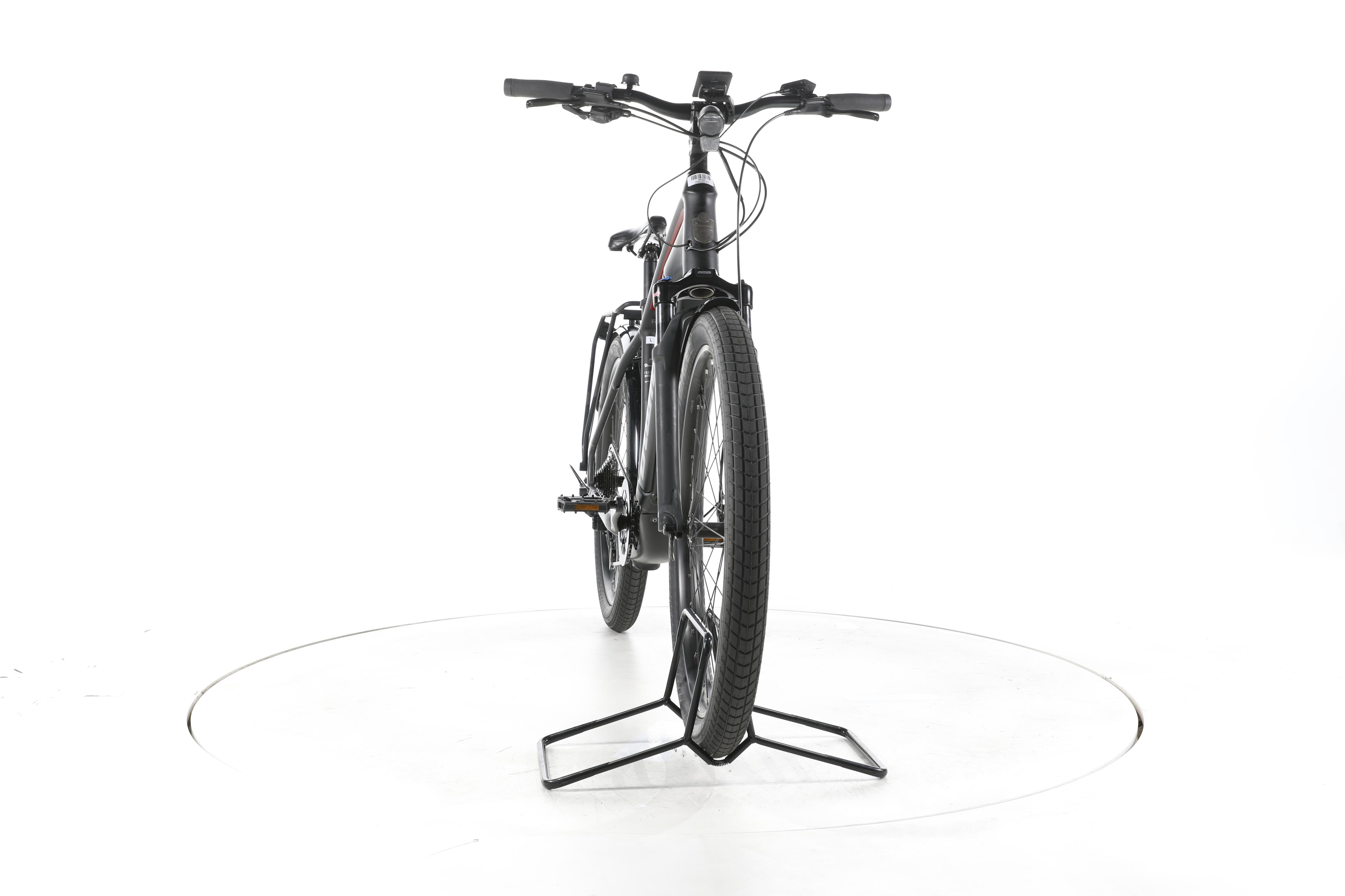 Diamant Zouma Deluxe+ Trekking E-Bike - Image 4