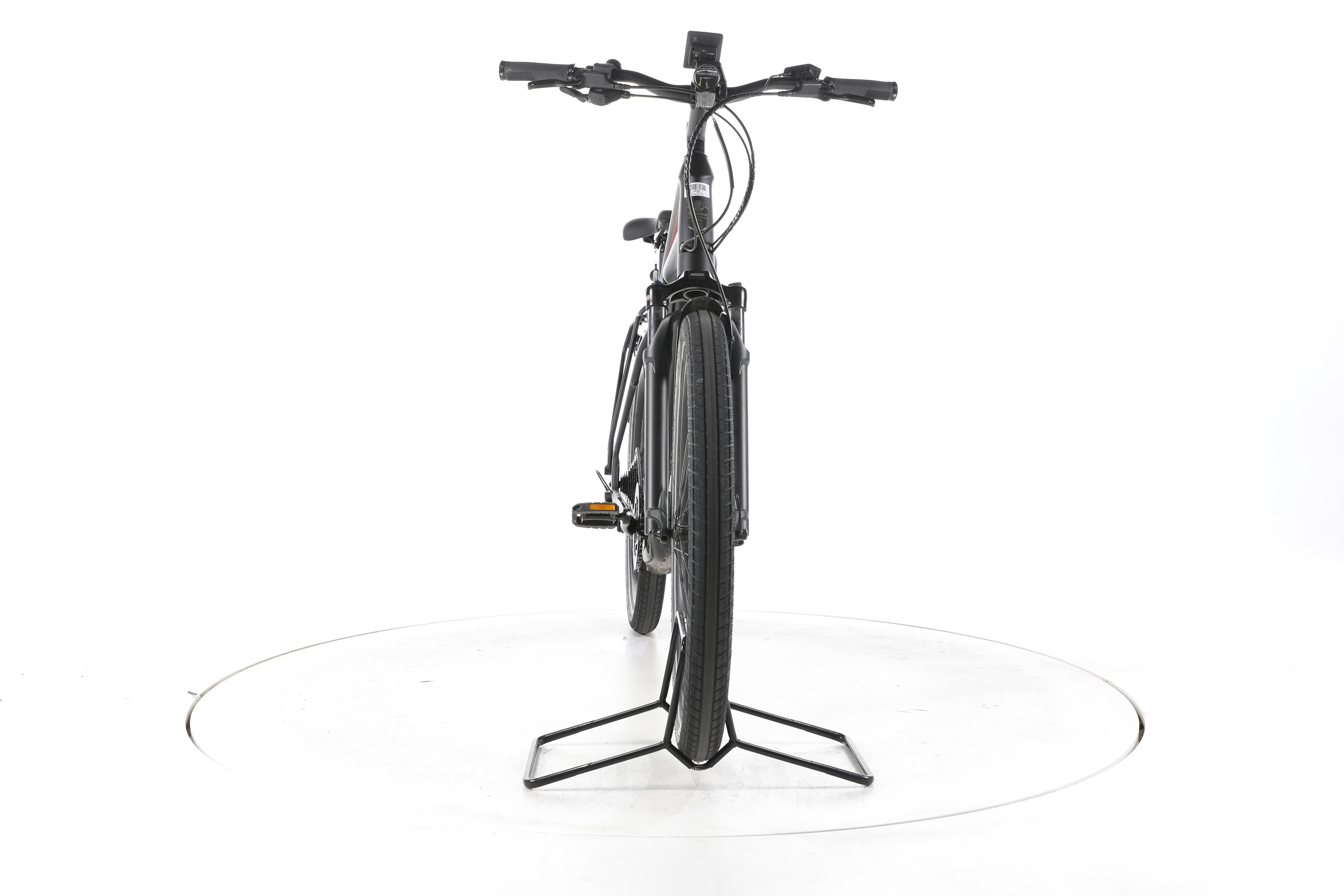 Diamant Zouma Deluxe+ Trekking E-Bike - Image 4