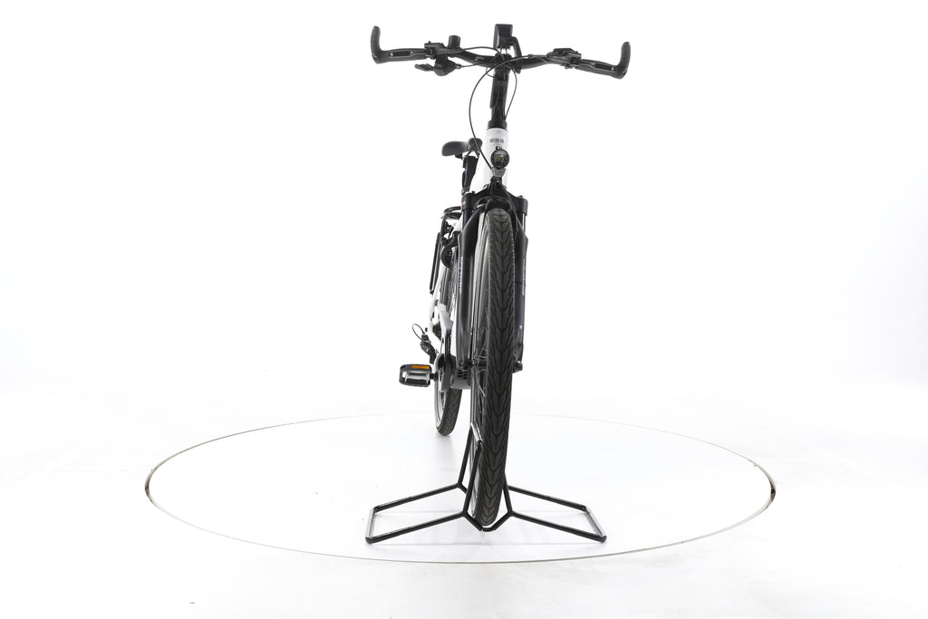 KTM Cento 10 Plus Trekking E-Bike 2024 - Image 4
