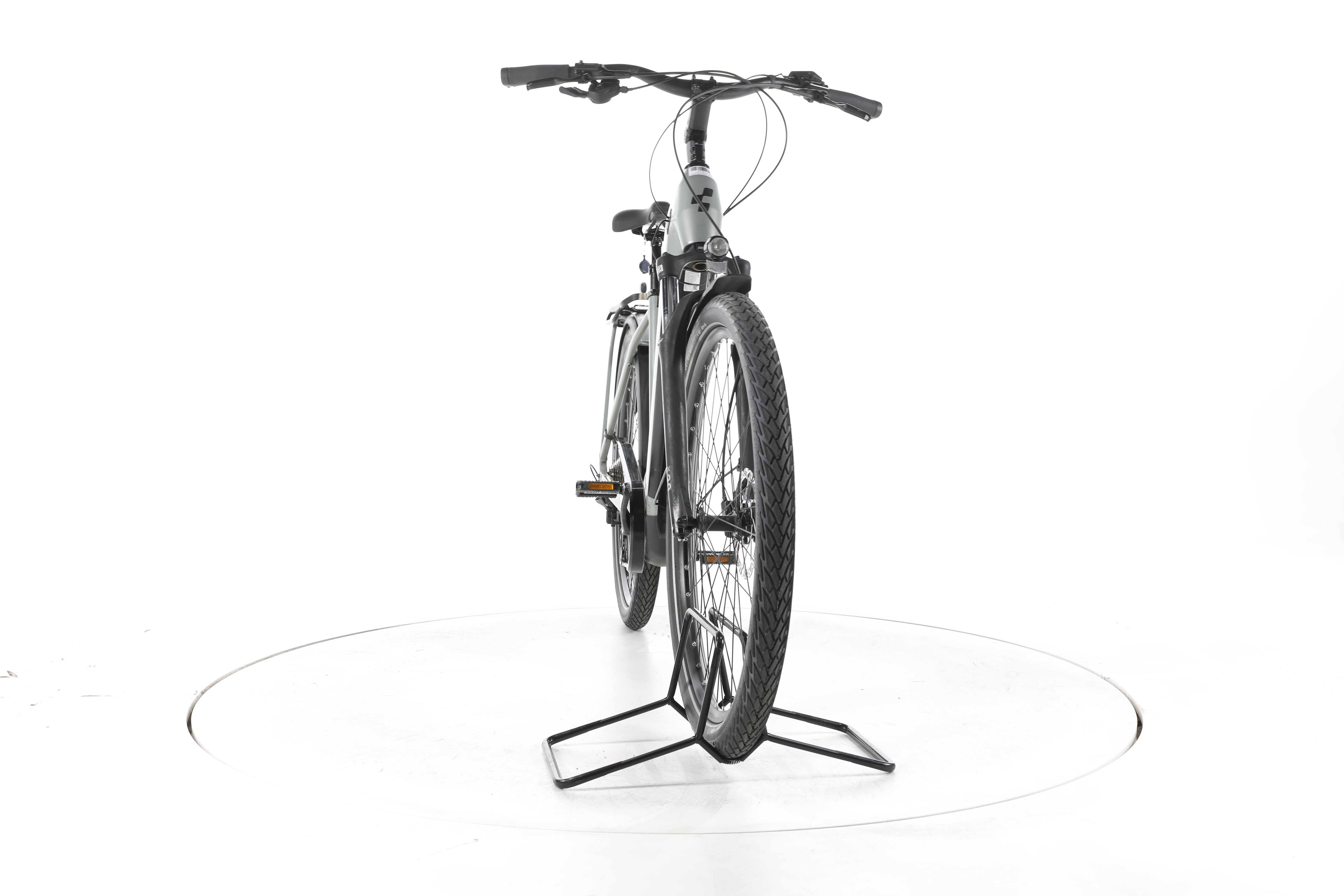 Cube Kathmandu Hybrid ONE Trekking E-Bike Tiefeinsteiger - Image 4