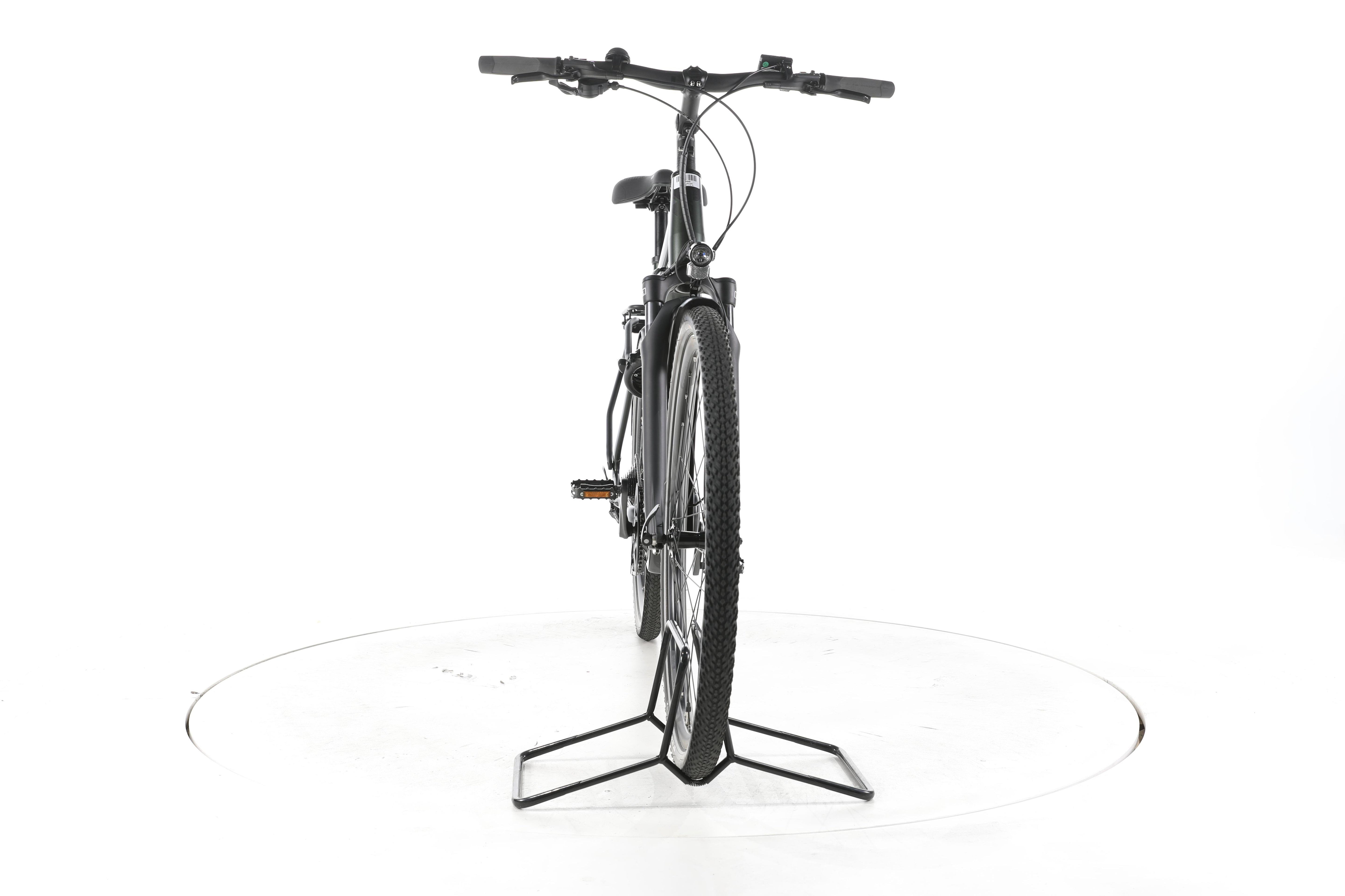 Giant Explore E+ 3 Trekking E-Bike - Image 4