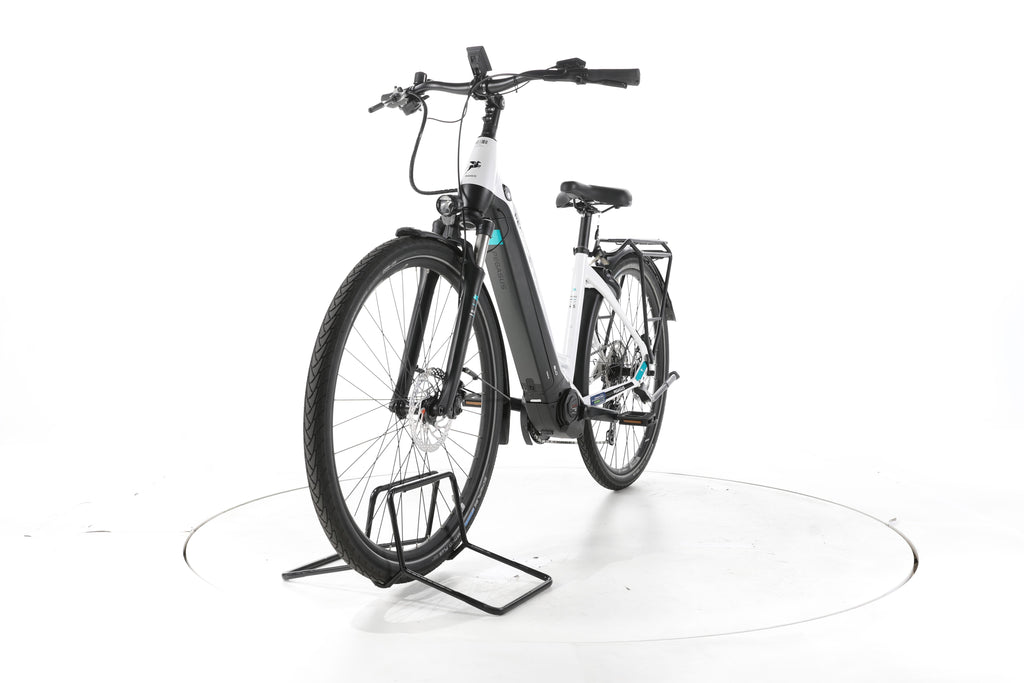 Pegasus Premio EVO 10 Lite Trekking E-Bike Tiefeinsteiger - Image 5