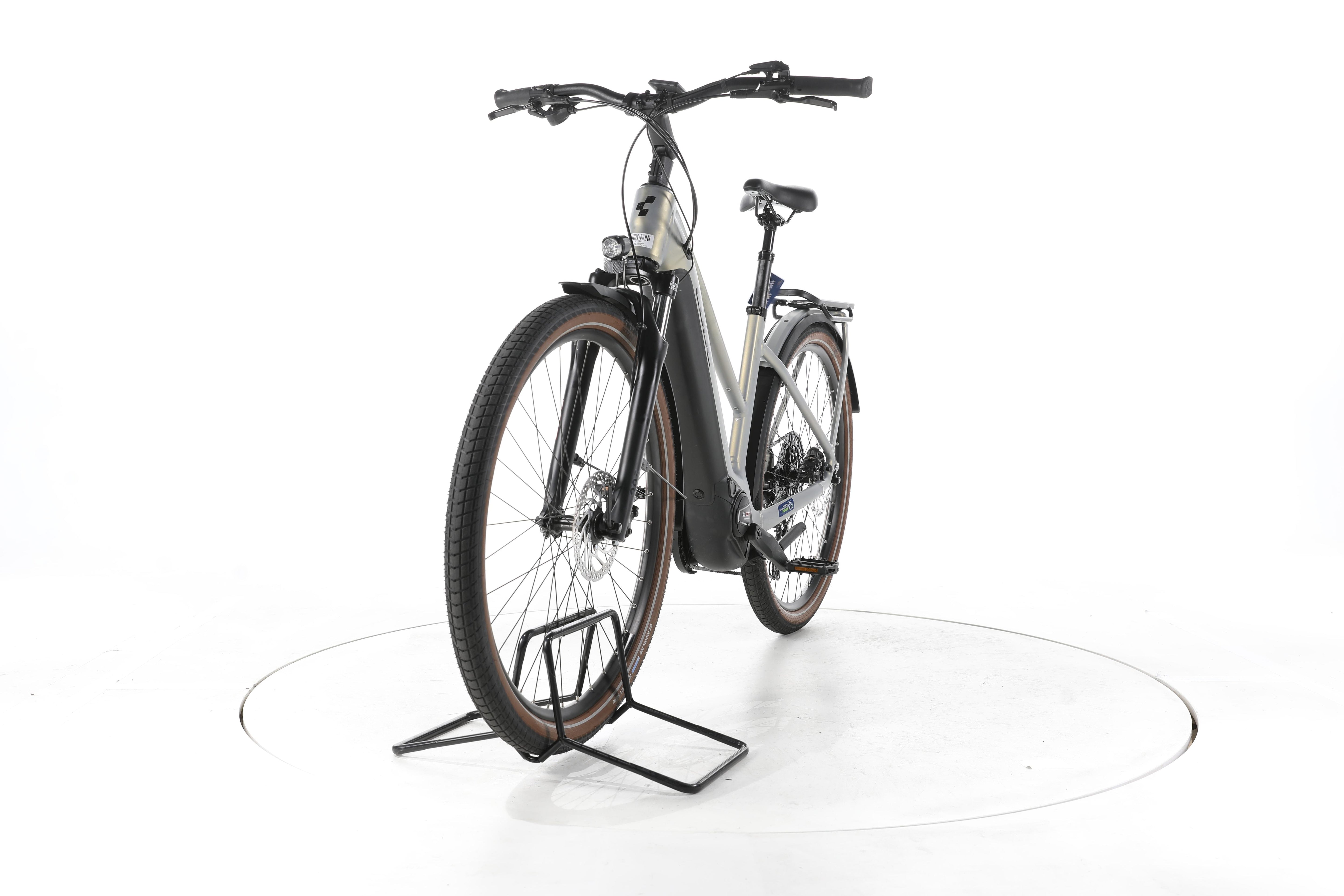 Cube Touring Hybrid Pro Trekking E-Bike - Image 5