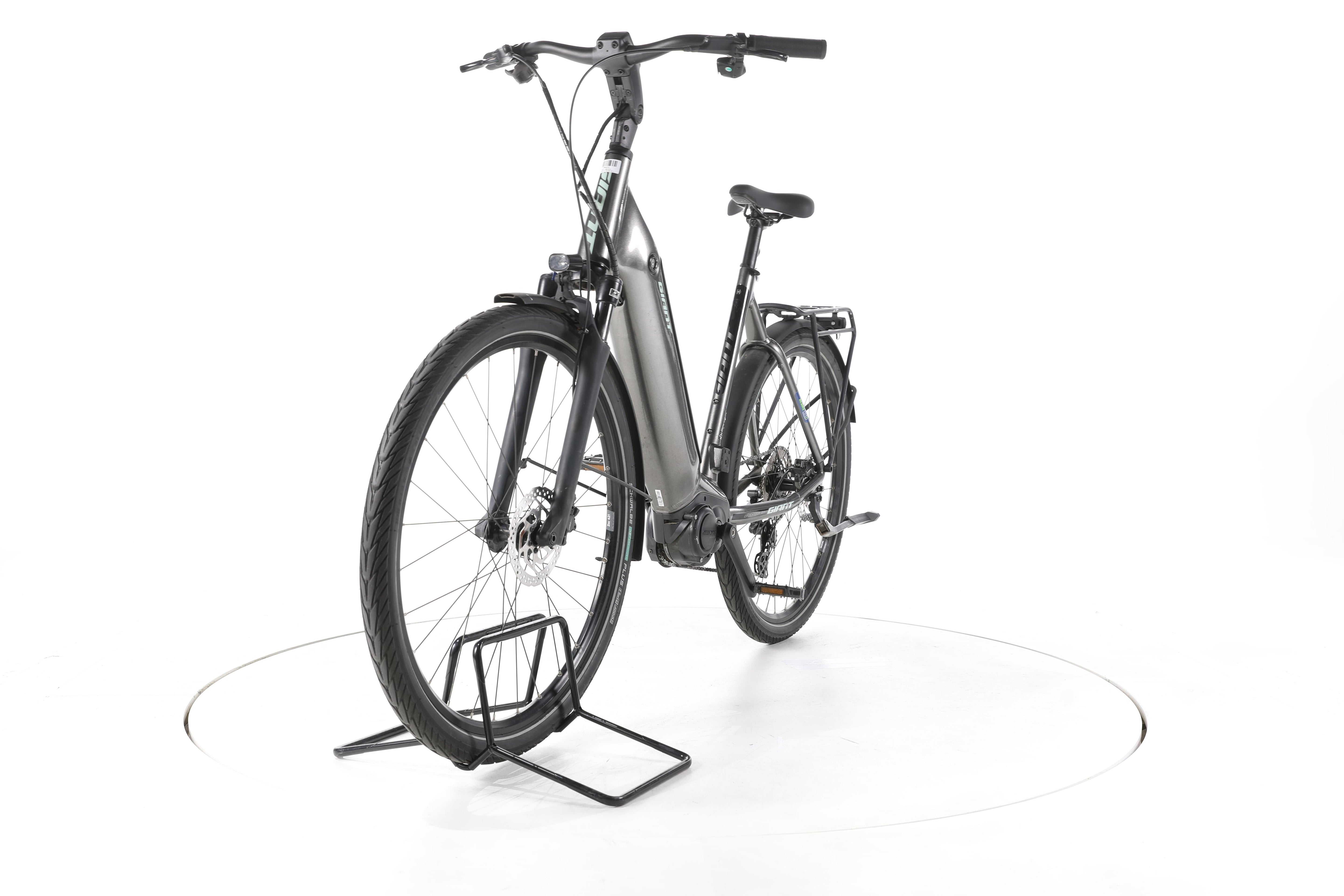 Giant DailyTour E+ 2D LDS Trekking E-Bike Tiefeinsteiger - Image 5