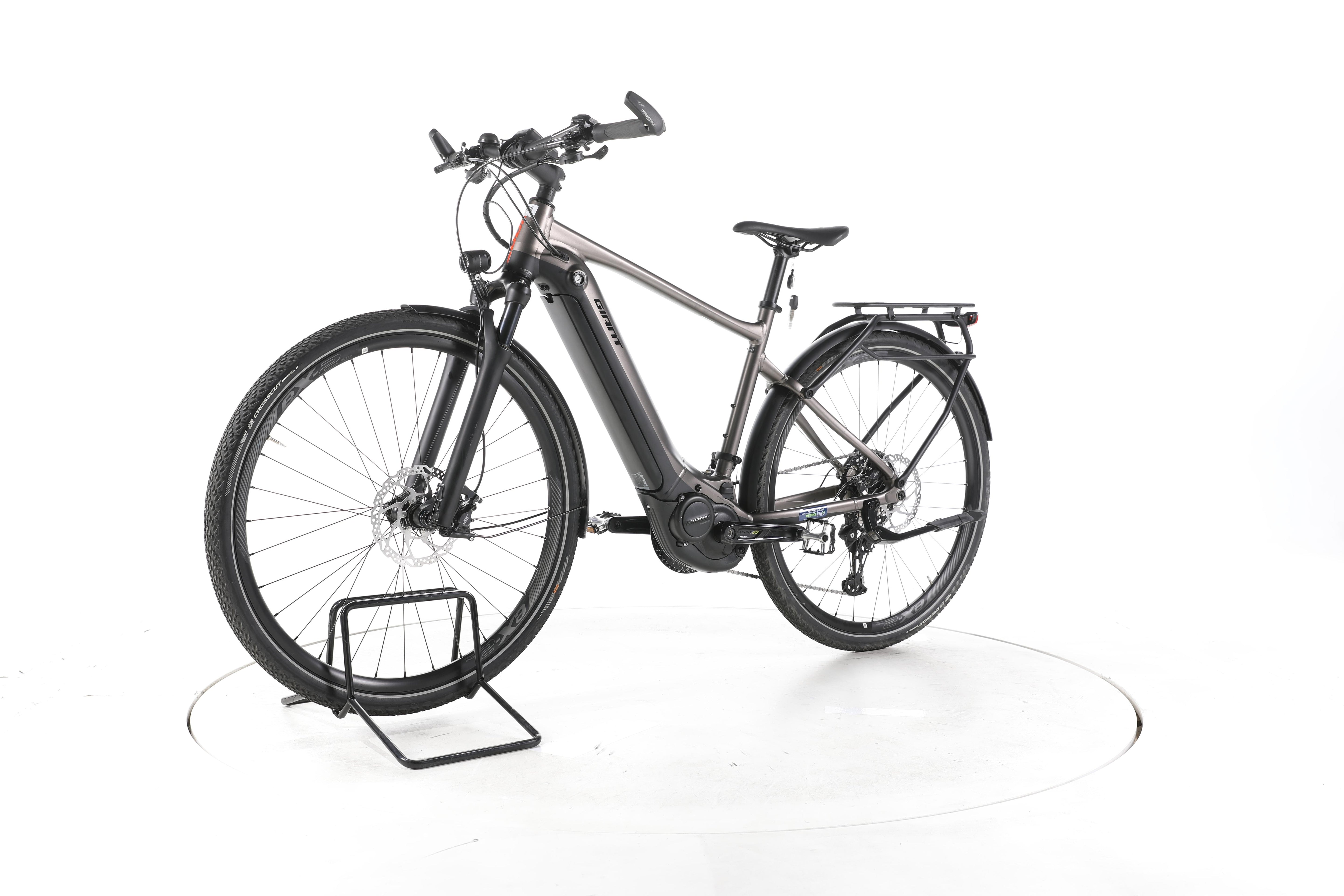 Giant Explore E+ Pro 0 Trekking E-Bike - Image 6