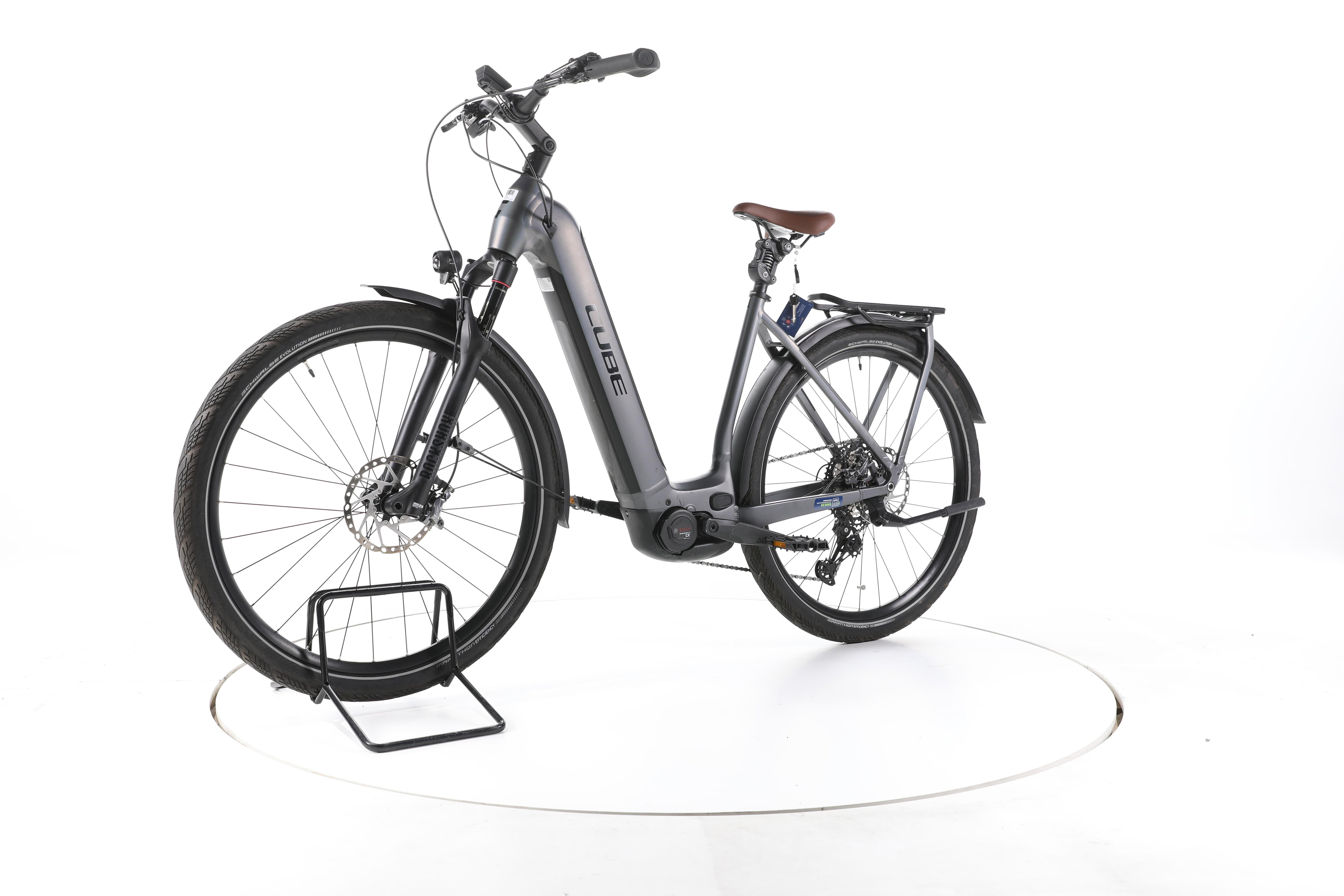 Cube Kathmandu Hybrid SLT Trekking E-Bike Tiefeinsteiger - Image 6