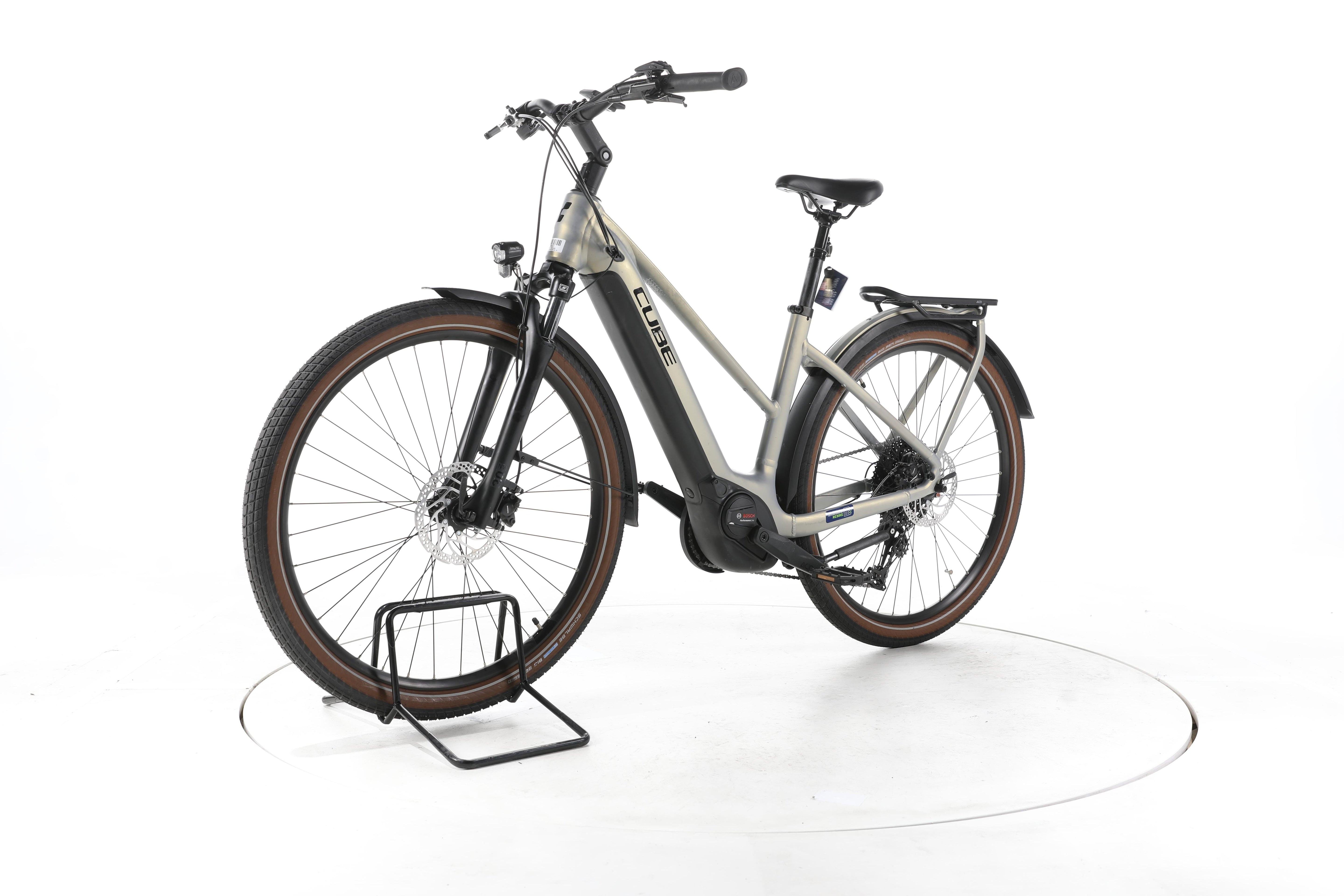 Cube Touring Hybrid Pro Trekking E-Bike - Image 6