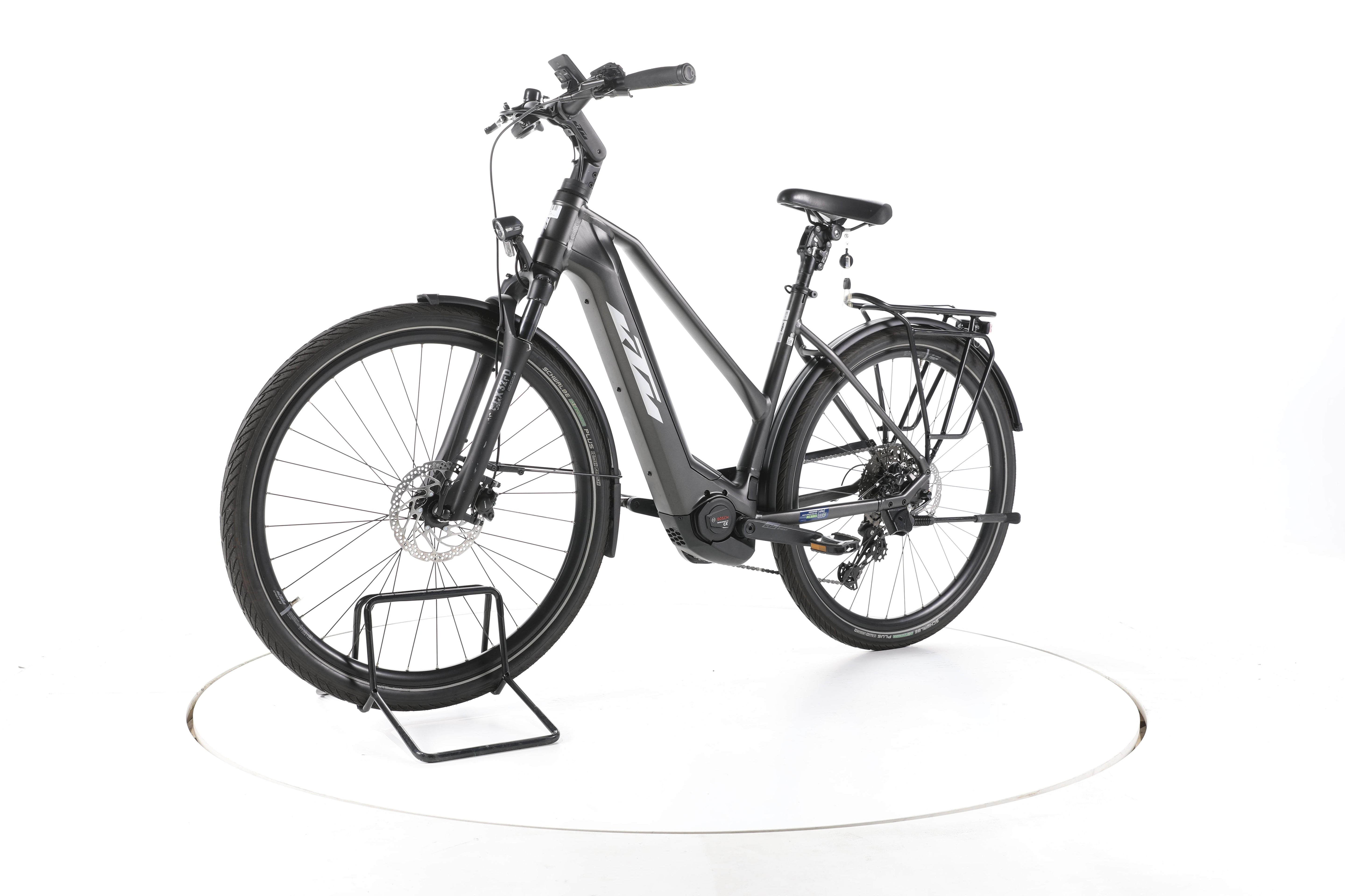 KTM Macina Limited Trekking E-Bike - Image 6