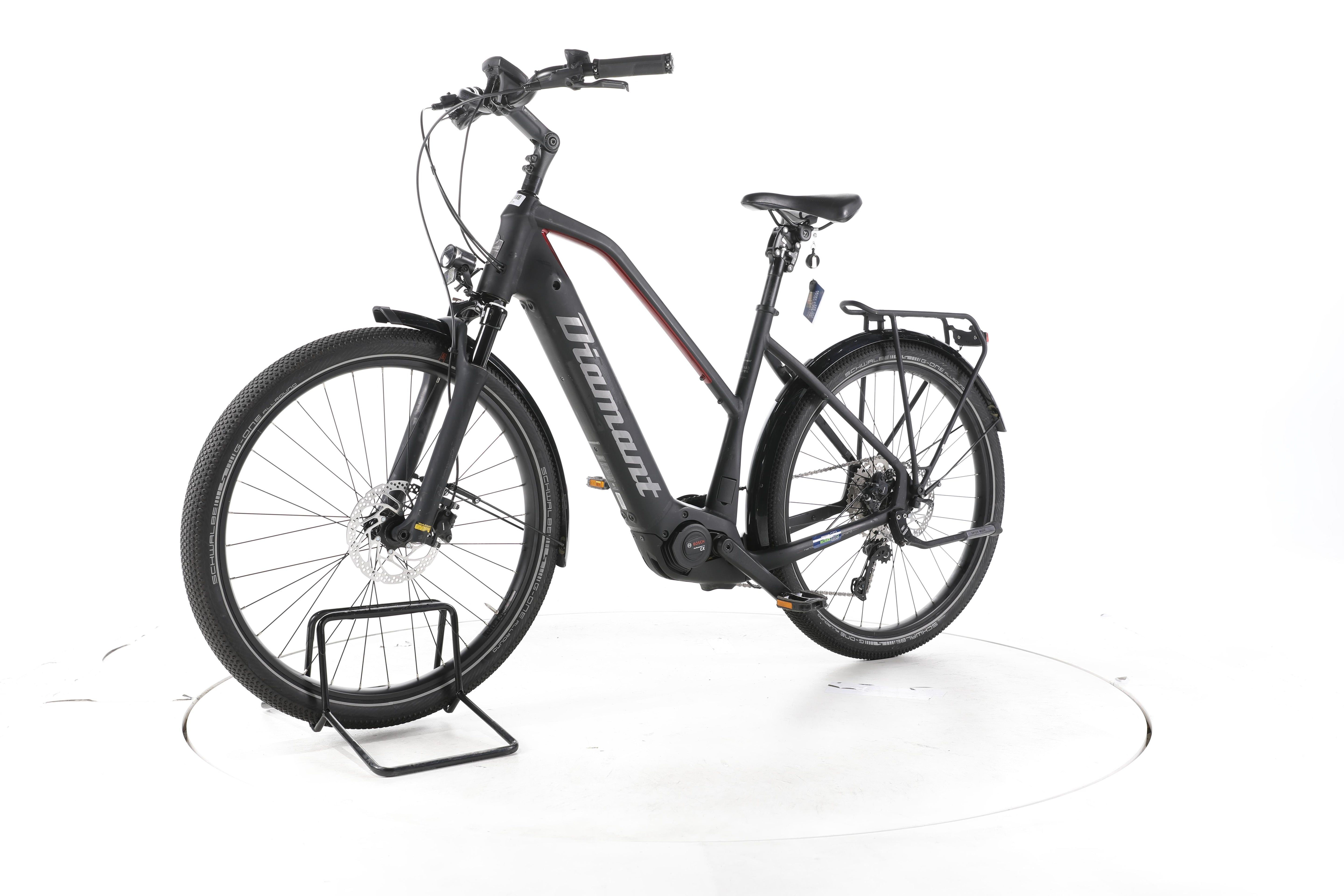 Diamant Zouma Deluxe+ Trekking E-Bike - Image 6