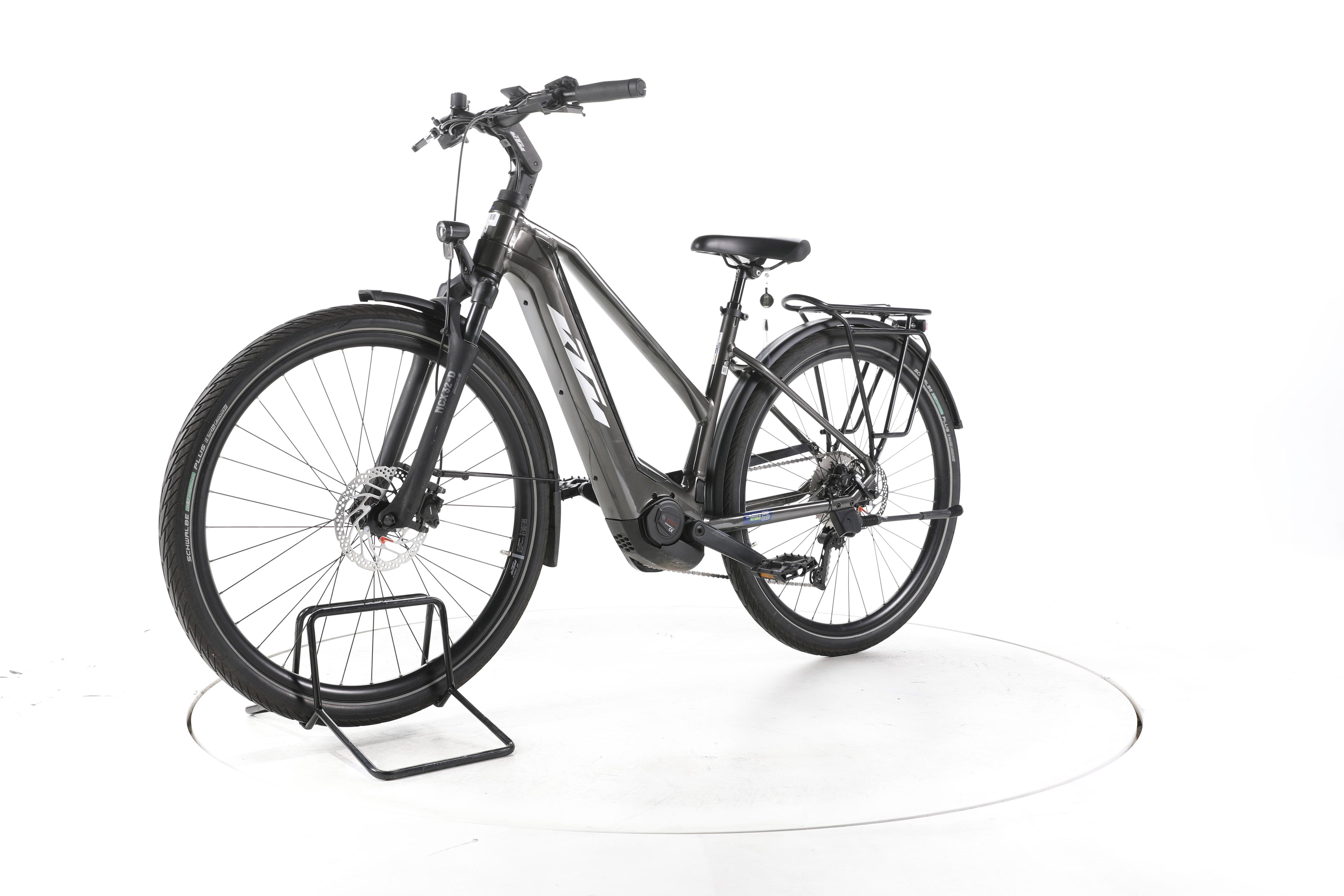 KTM Macina Style 740 Trekking E-Bike - Image 6