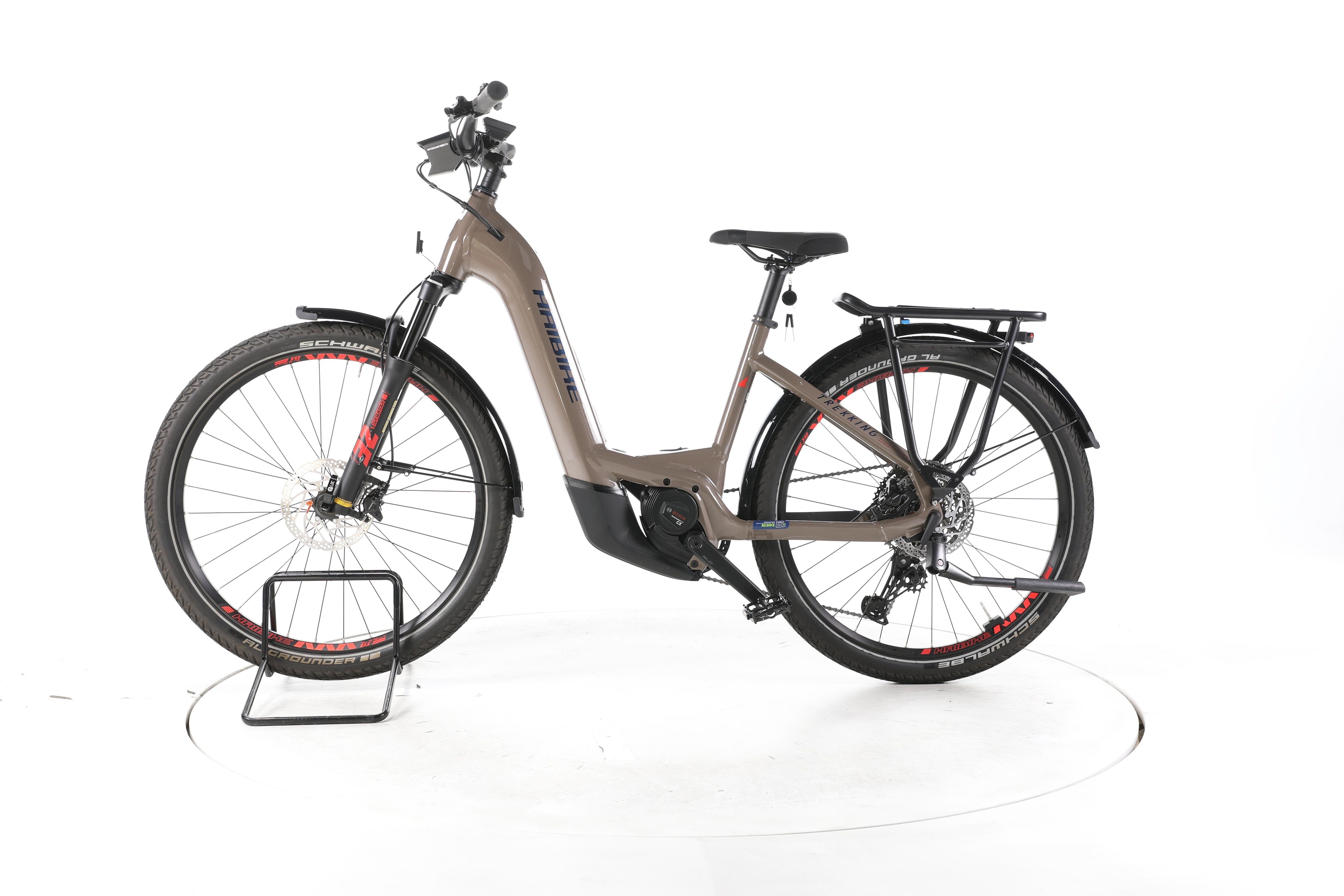 Haibike Trekking 8 Trekking E-Bike Tiefeinsteiger 2024 - Image 7