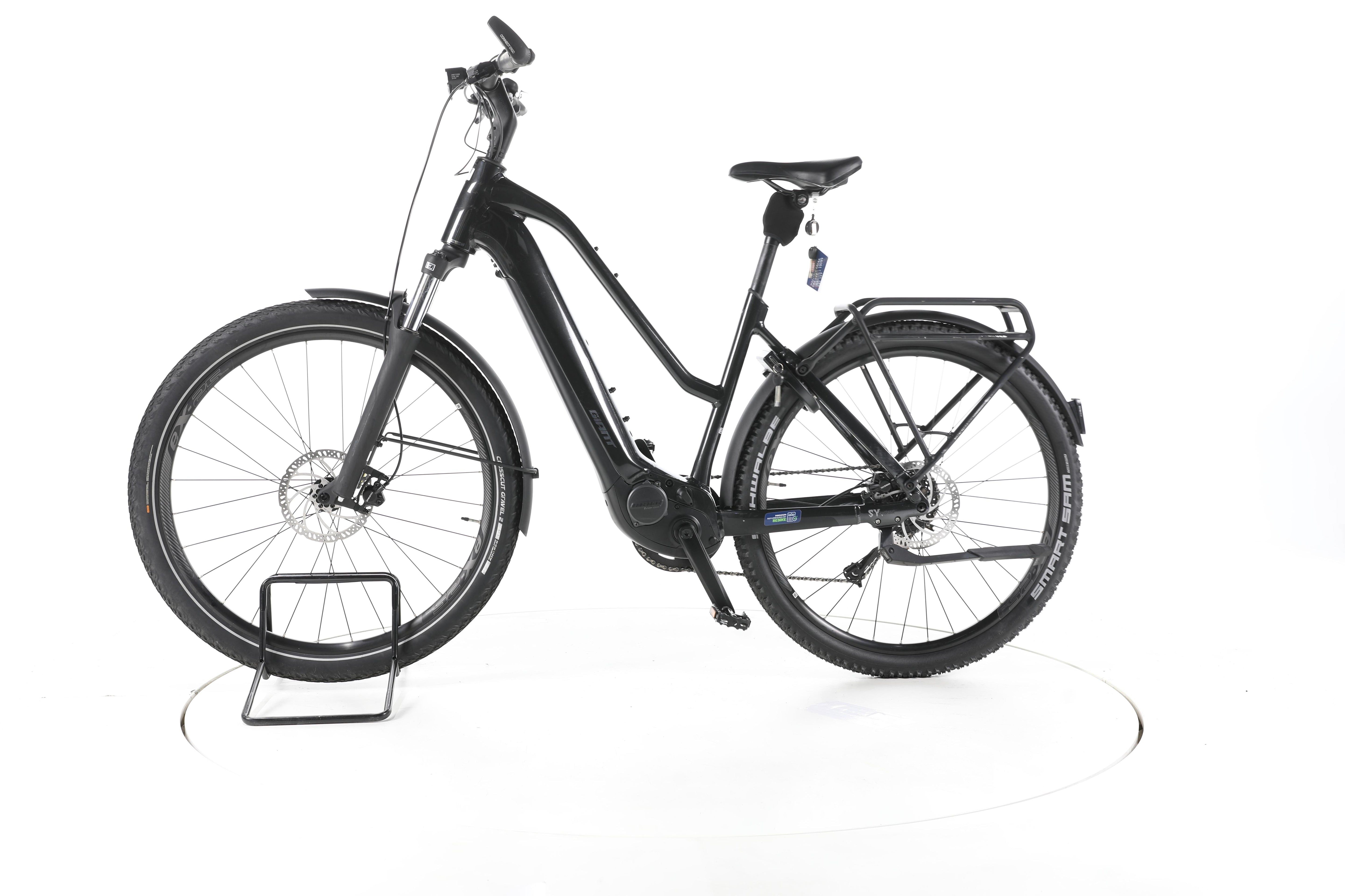 Giant Explore E+ 2 STA Trekking E-Bike - Image 7