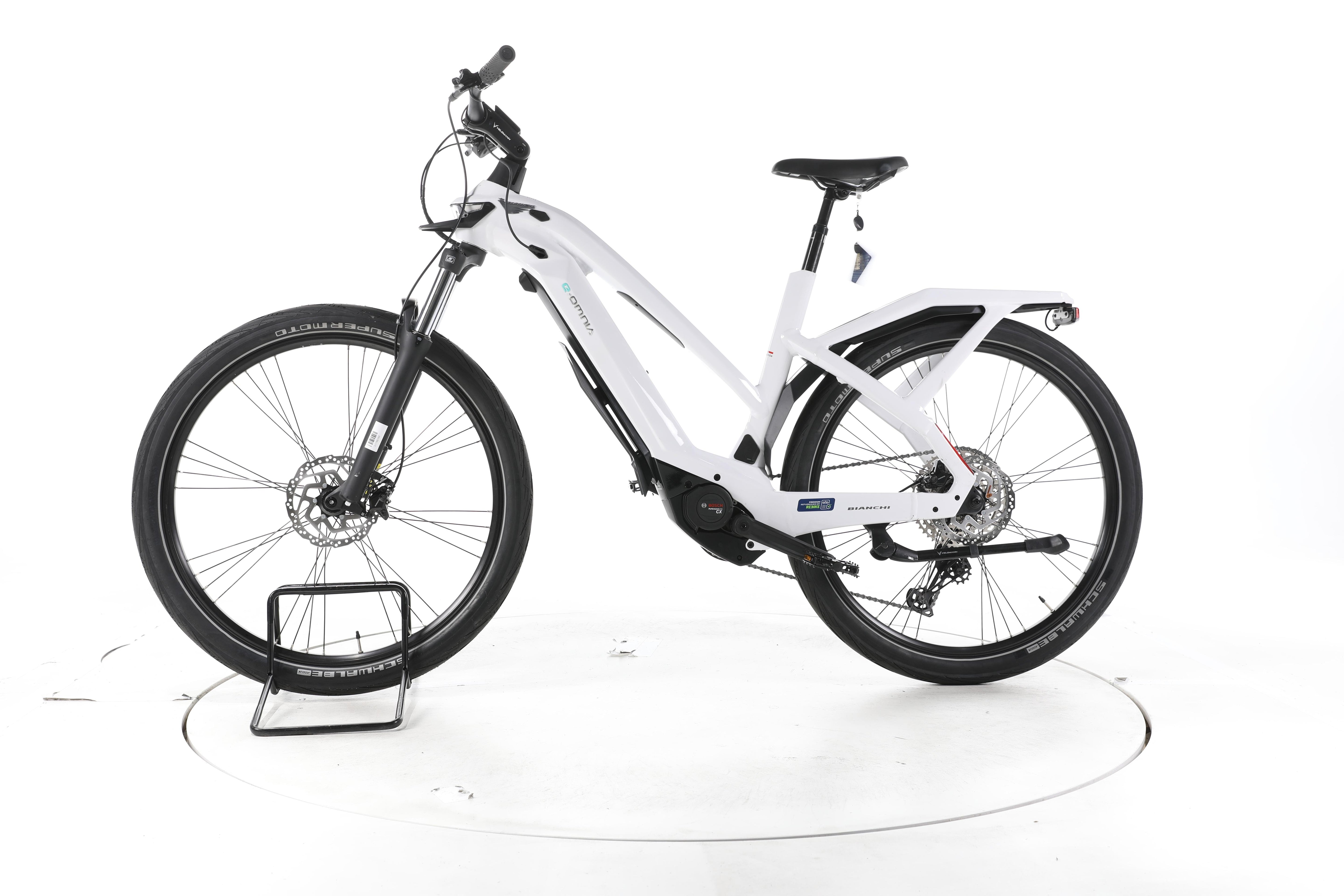 Bianchi E-Omnia T Type ST Trekking E-Bike - Image 7