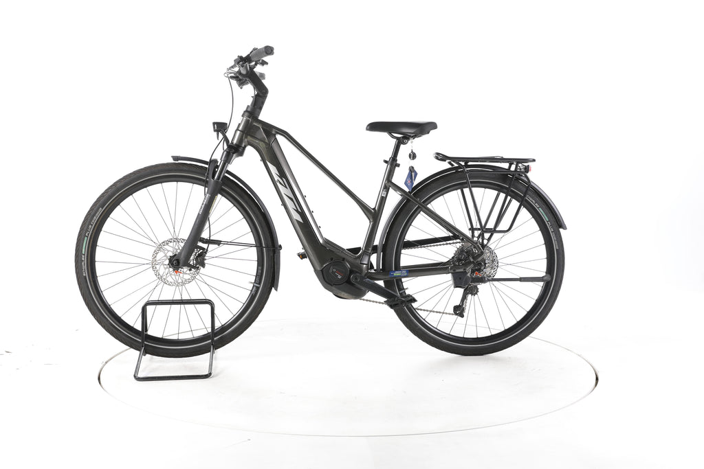 KTM Macina Style 740 Trekking E-Bike - Image 7