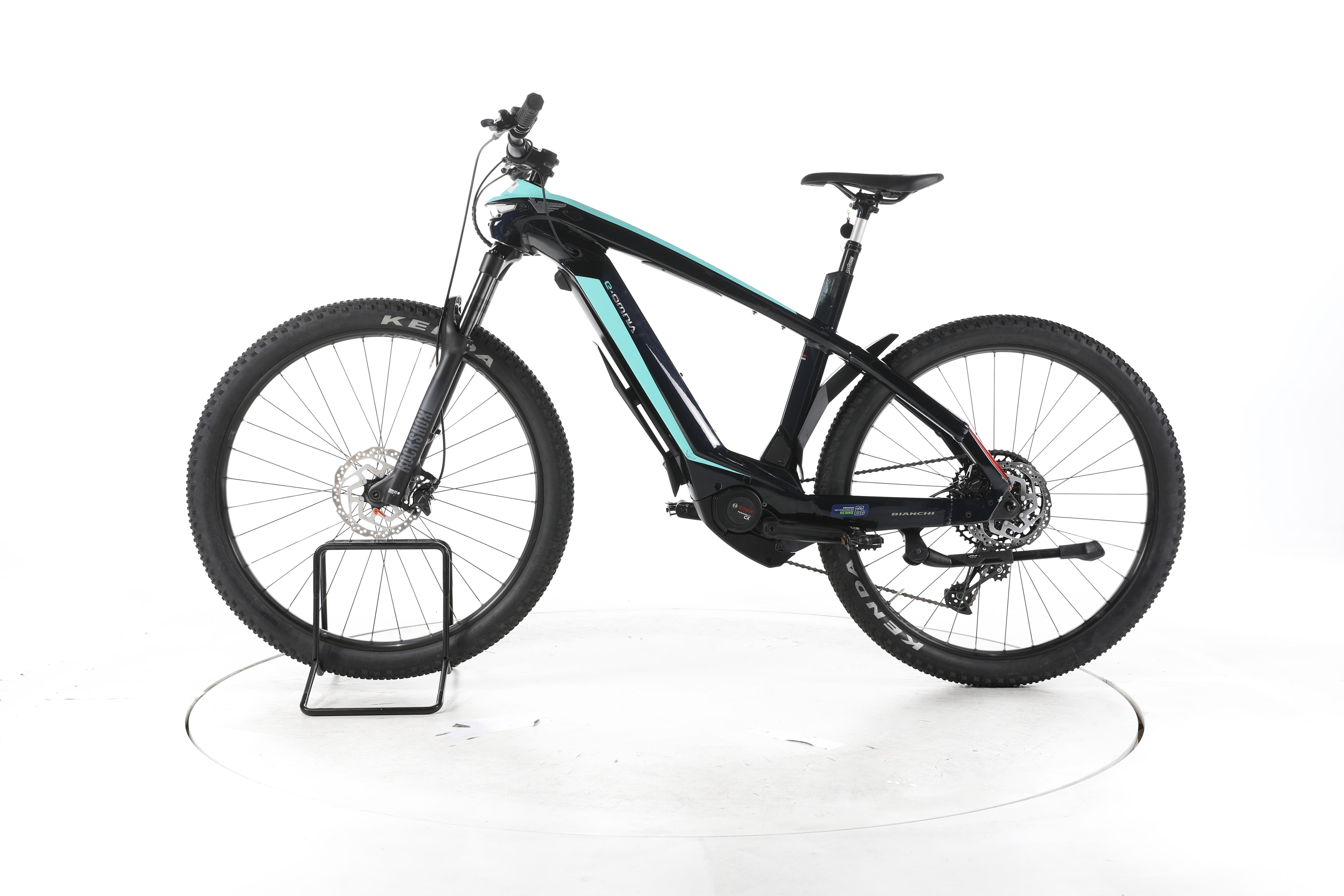 Bianchi E Omnia x type E-Bike - Image 7