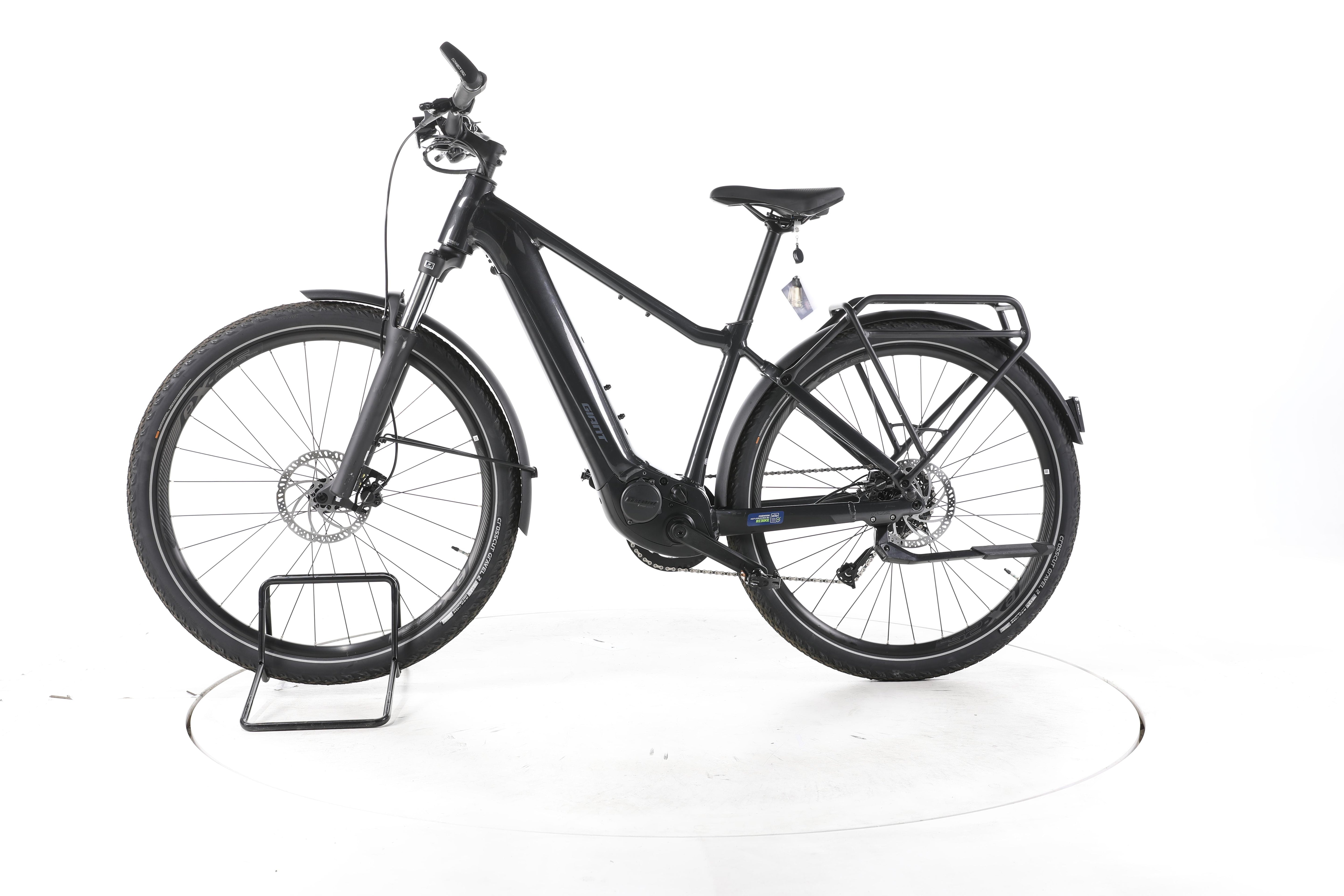 Giant Explore E+ 2 Trekking E-Bike - Image 7