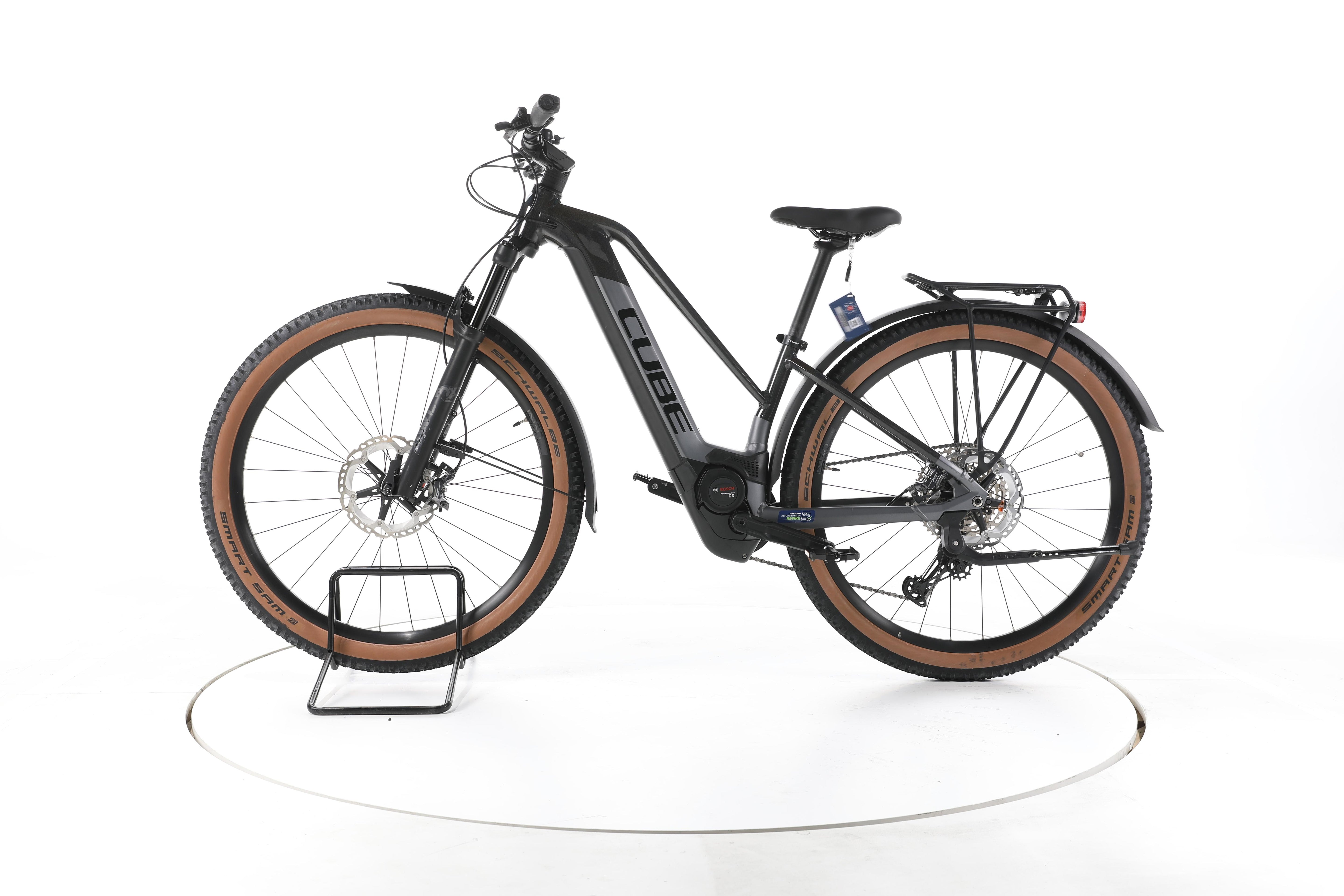Cube Reaction Hybrid SLT Trekking E-Bike - Image 7