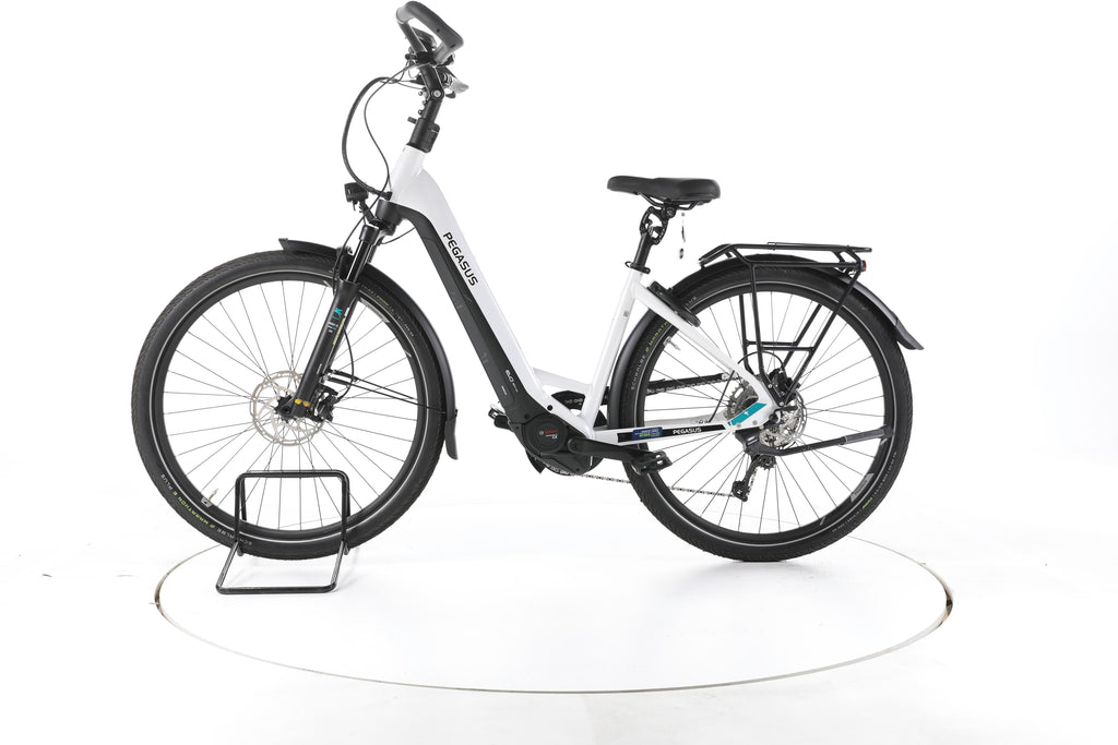 Pegasus Premio Evo 10 Lite Trekking E-Bike Tiefeinsteiger - Image 7