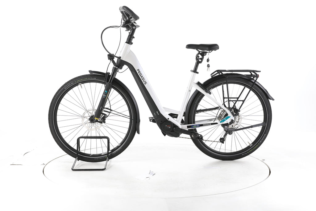 Pegasus Premio EVO Lite Trekking E-Bike Tiefeinsteiger - Image 7