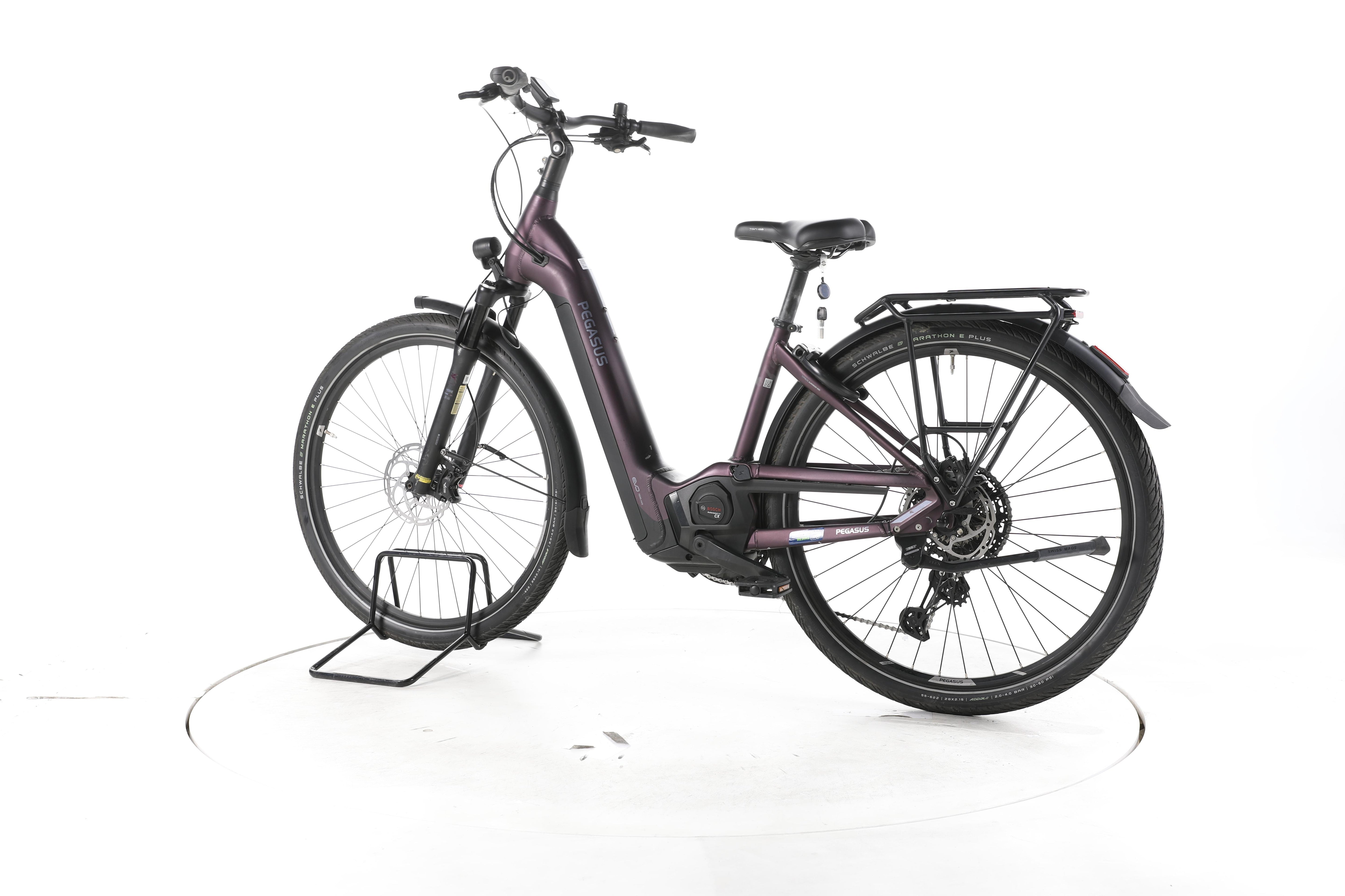 Pegasus Premio EVO 11 "40 Years" Trekking E-Bike Tiefeinsteiger - Image 8