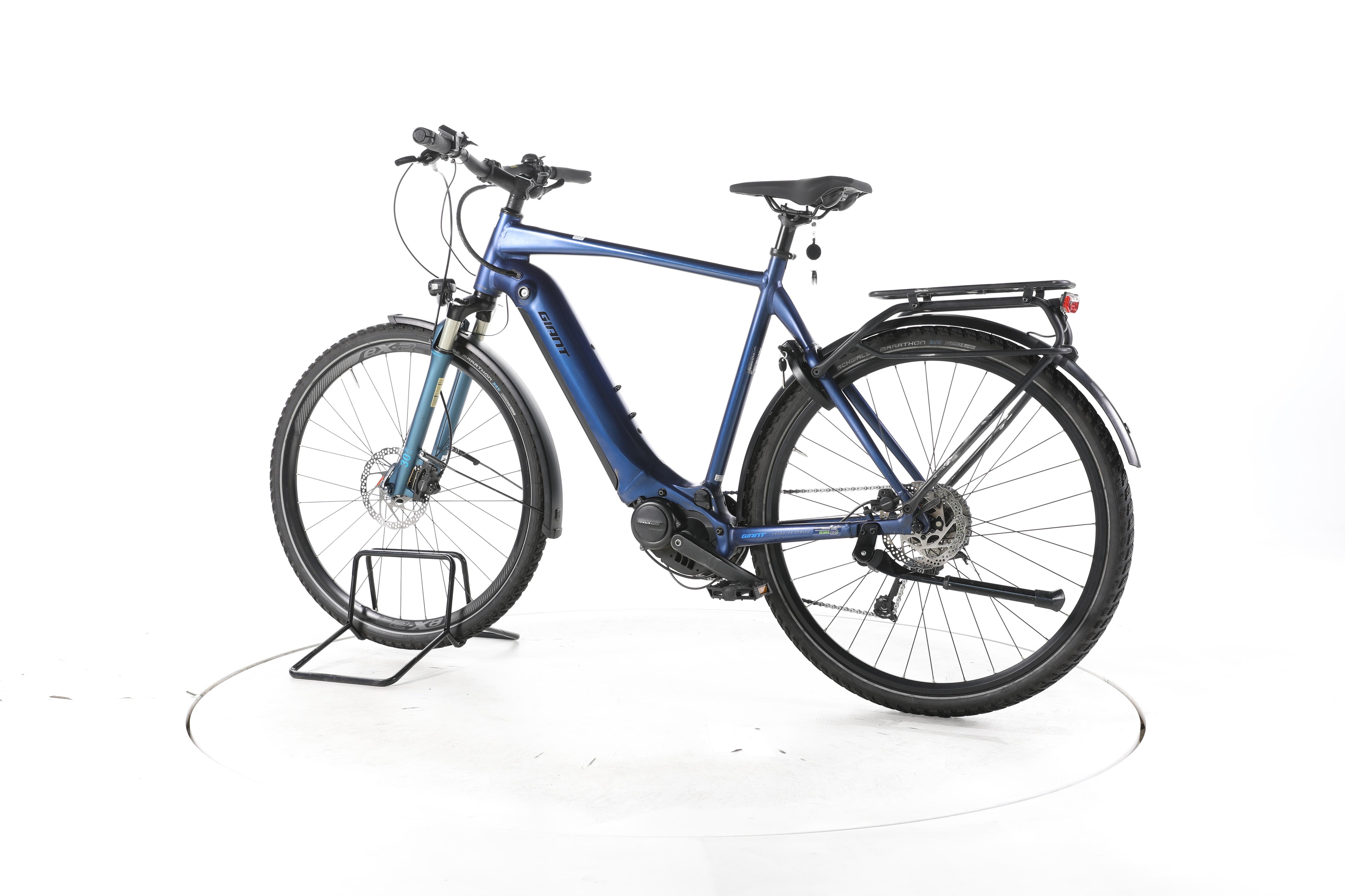 Giant Explore E+ 2 Trekking E-Bike - Image 8