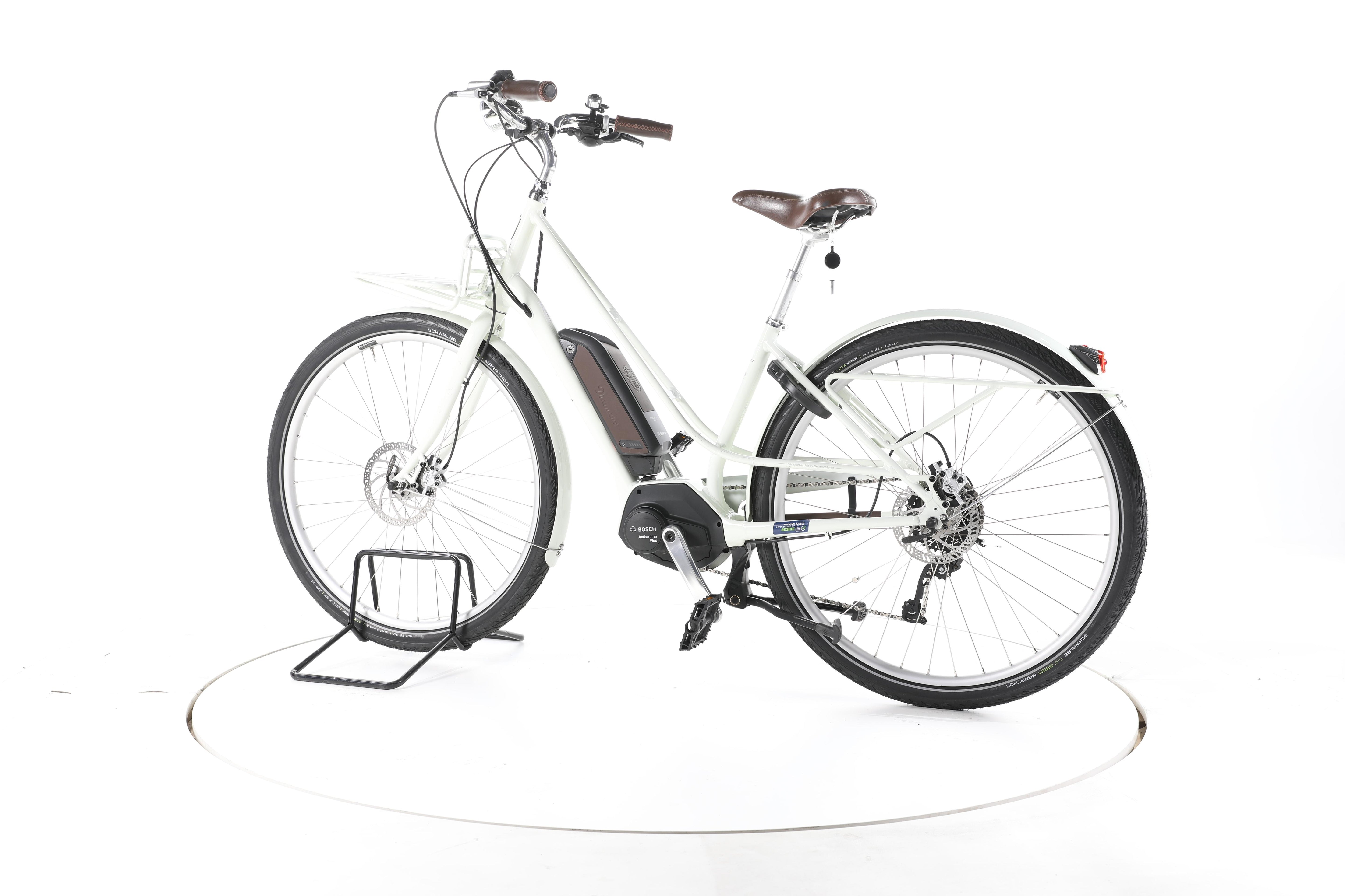 Diamant Juna+ Trekking E-Bike Tiefeinsteiger - Image 8