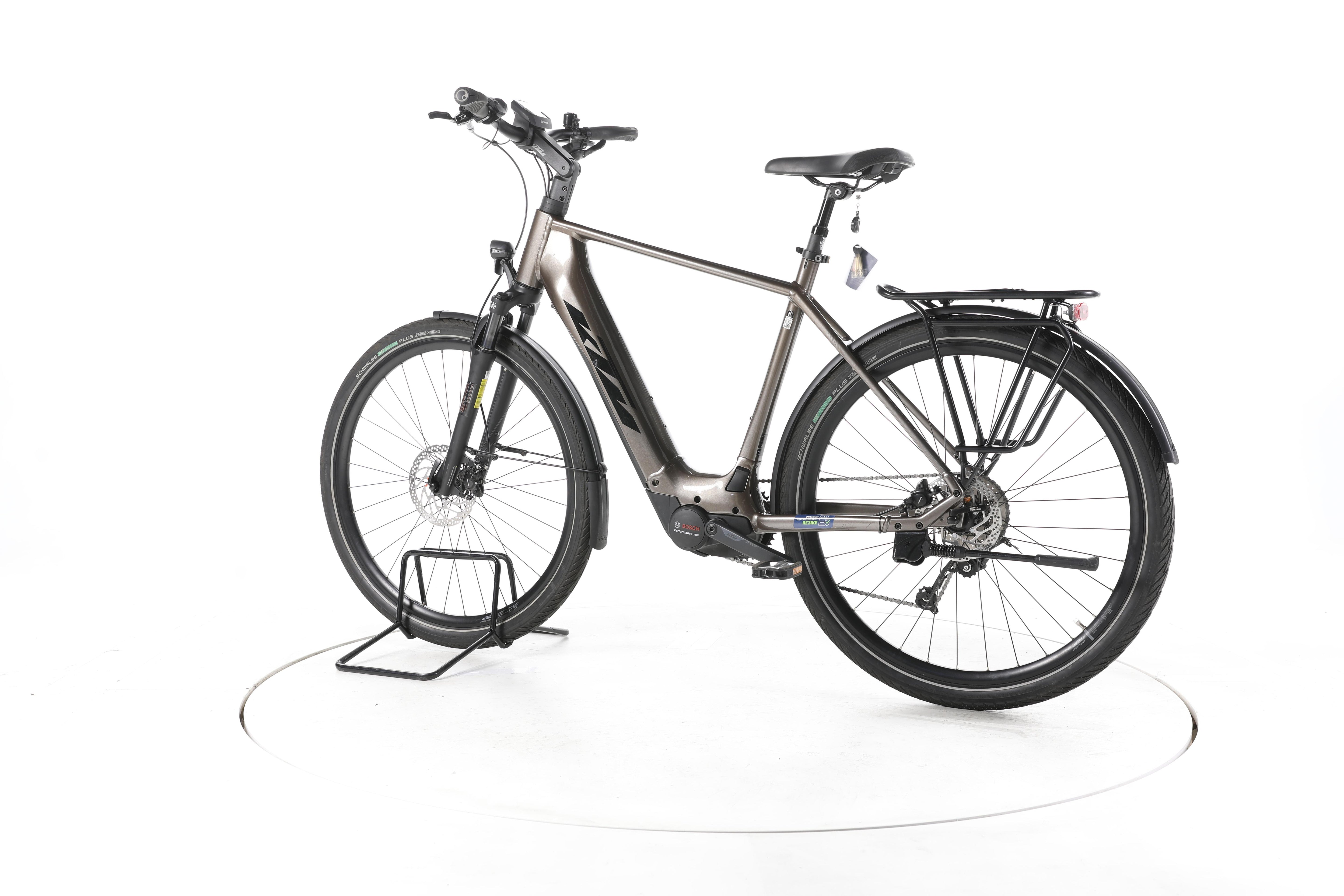 KTM Macina Tour P510 Trekking E-Bike - Image 8