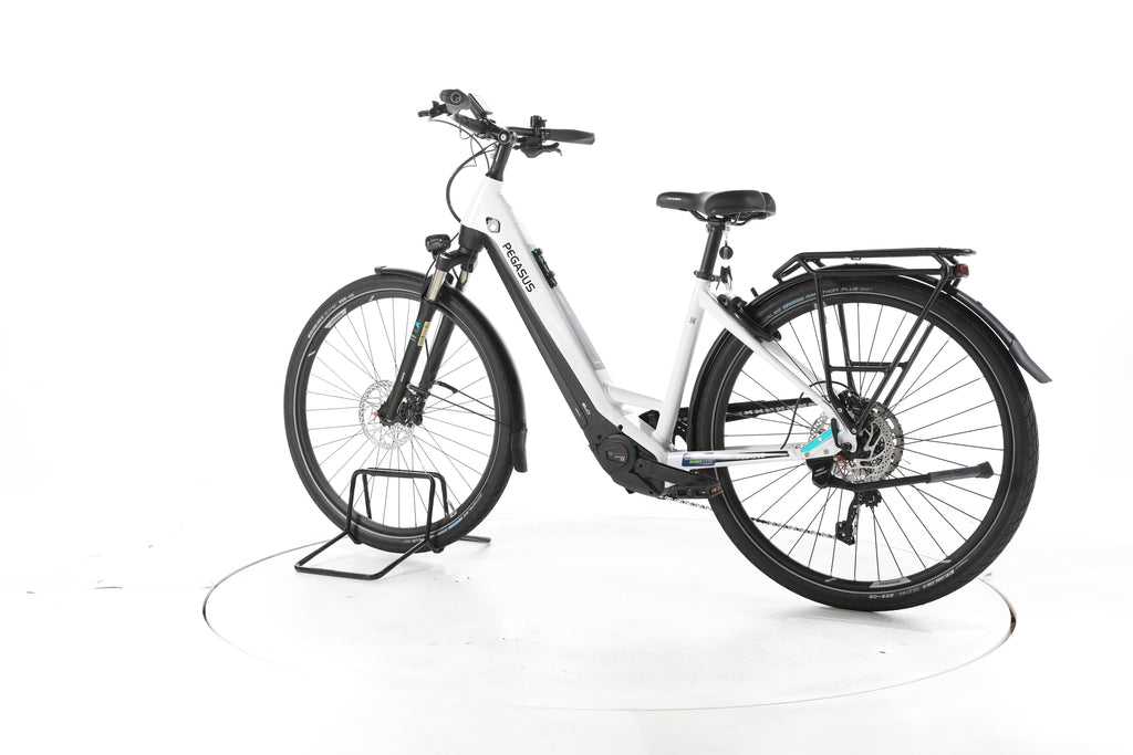 Pegasus Premio EVO 10 Lite Trekking E-Bike Tiefeinsteiger - Image 8