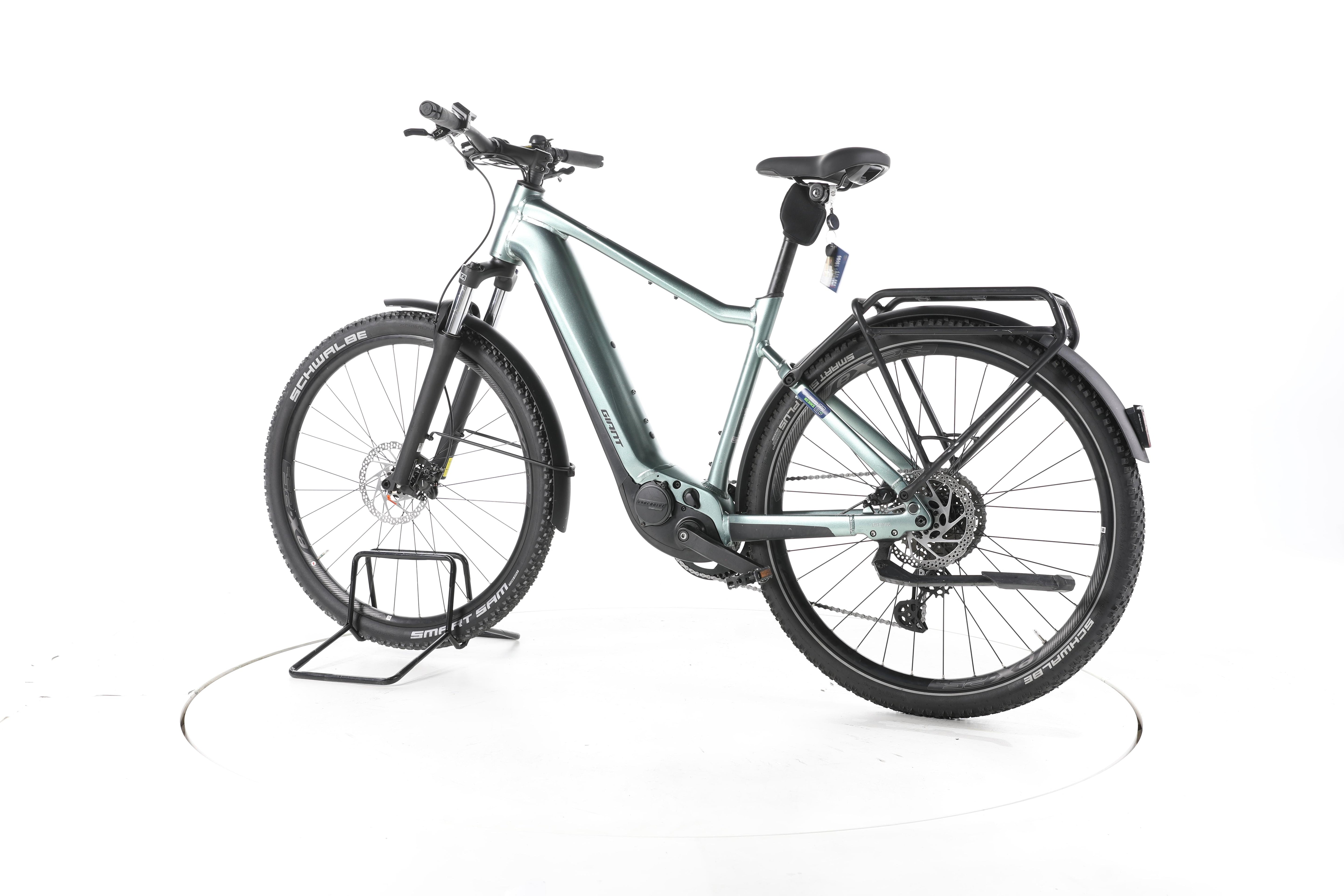 Giant Explore E+ 1 Trekking E-Bike - Image 8