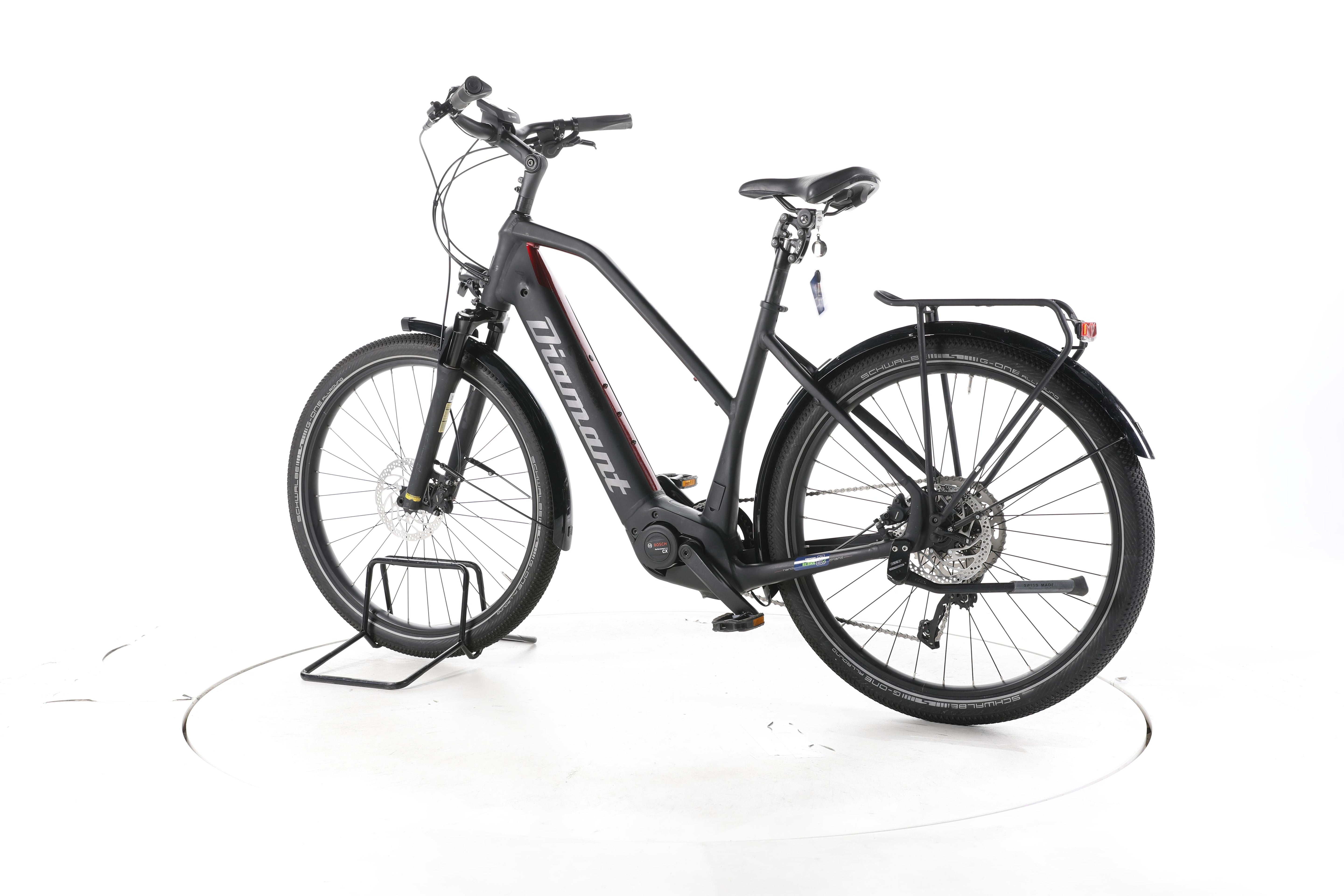 Diamant Zouma Deluxe+ Trekking E-Bike - Image 8